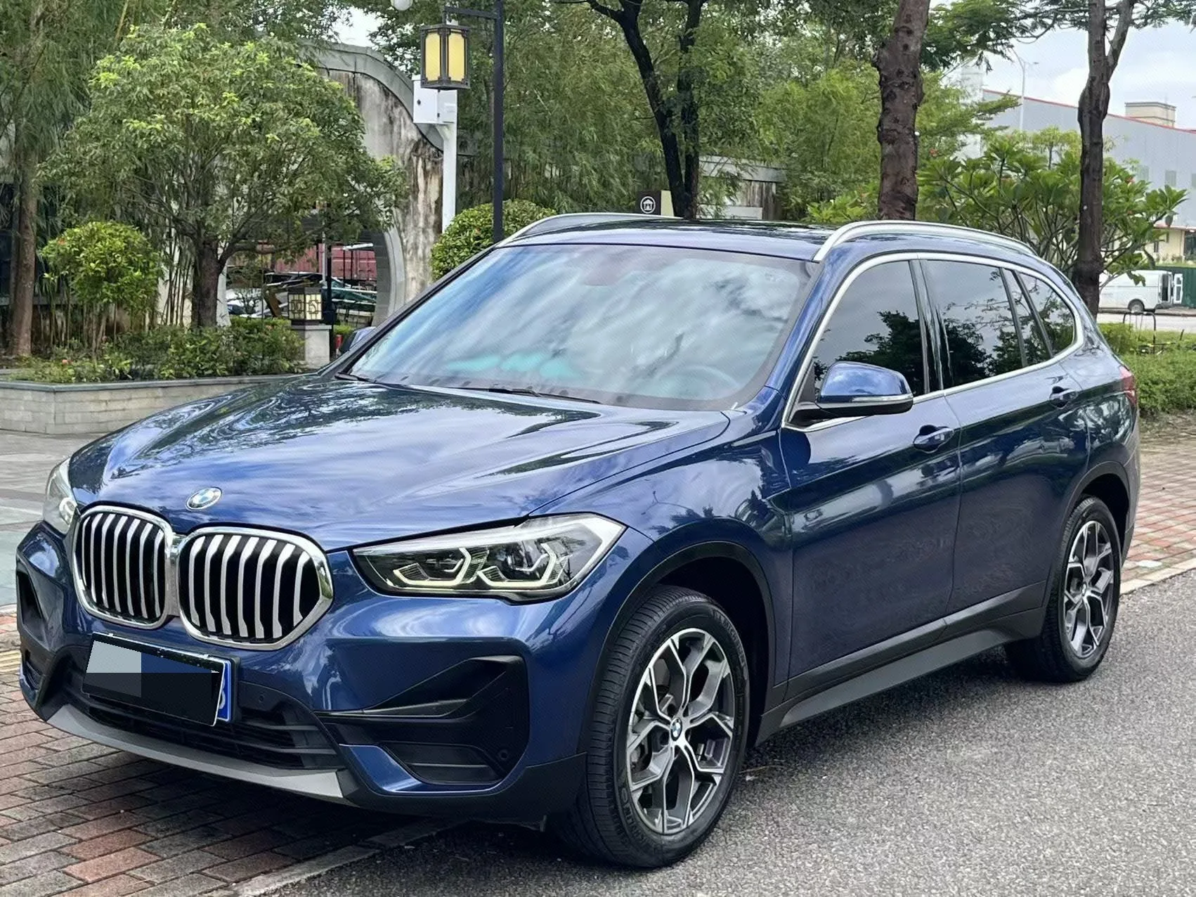 BMW X1 2022 sDrive25Li Leading Edition