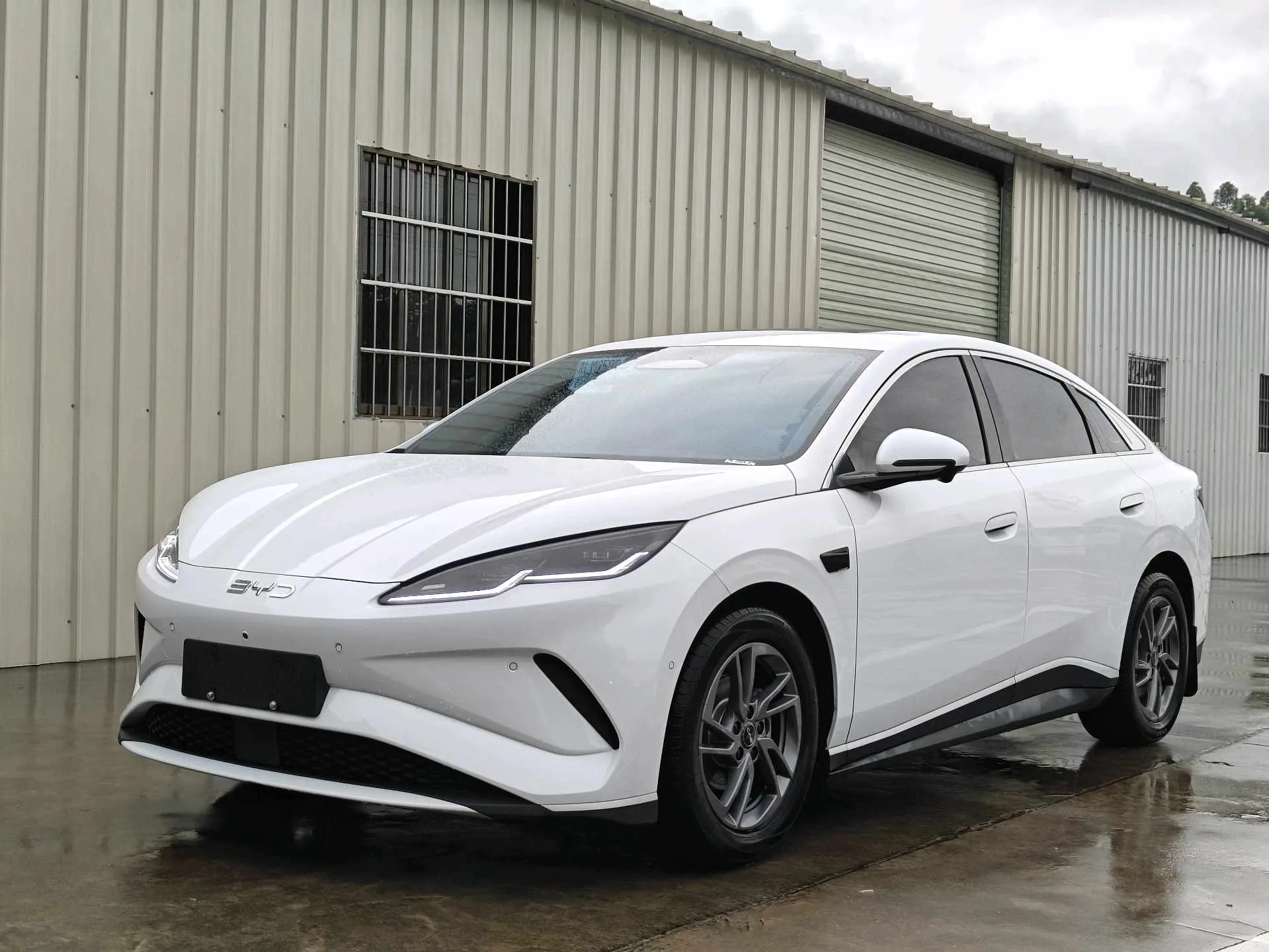 BYD 2025 Seal 06 EV 545KM Premium Automatic