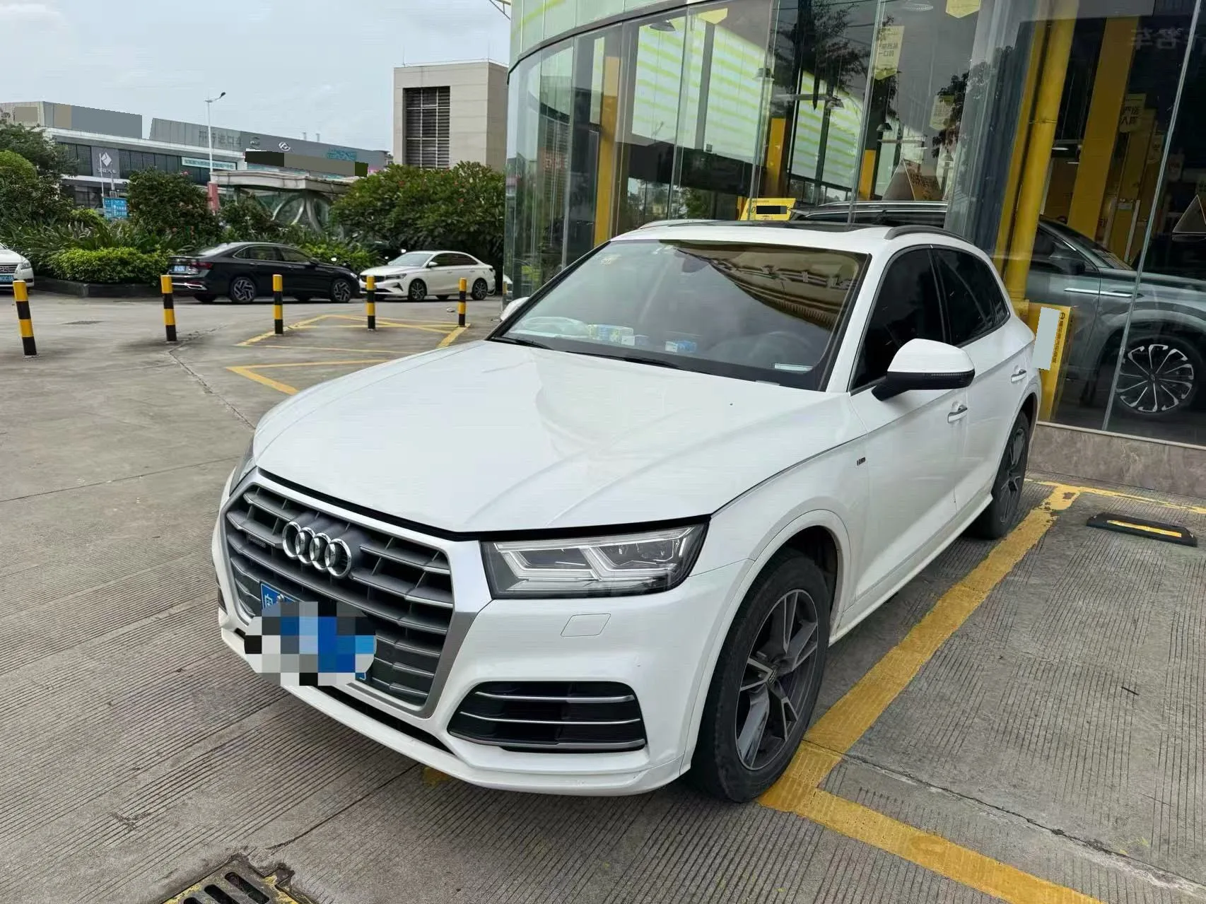 Audi Q5L 2018 40 TFSI Luxury Fashion Edition (National V Emission Standard)