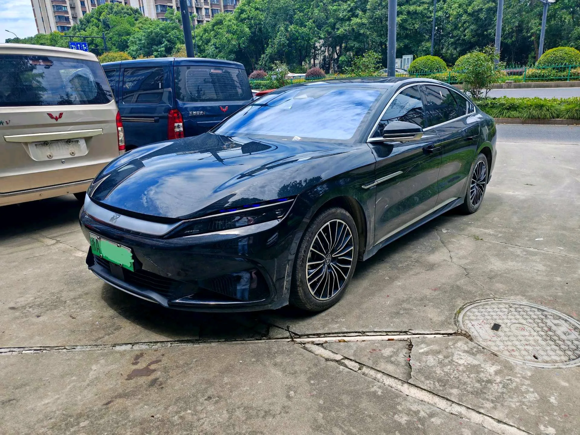 BYD 2024 Han EV 506KM Glory Edition Front-Wheel Drive Premium Automatic