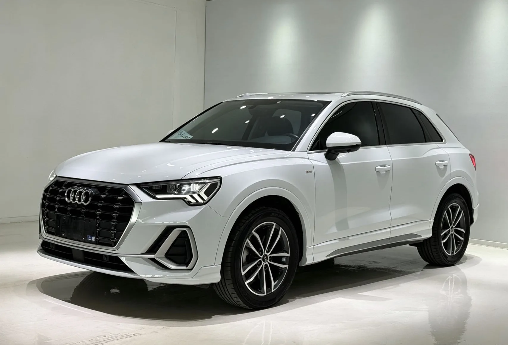 Audi Q3 2022 35 TFSI Fashion Dynamic Edition