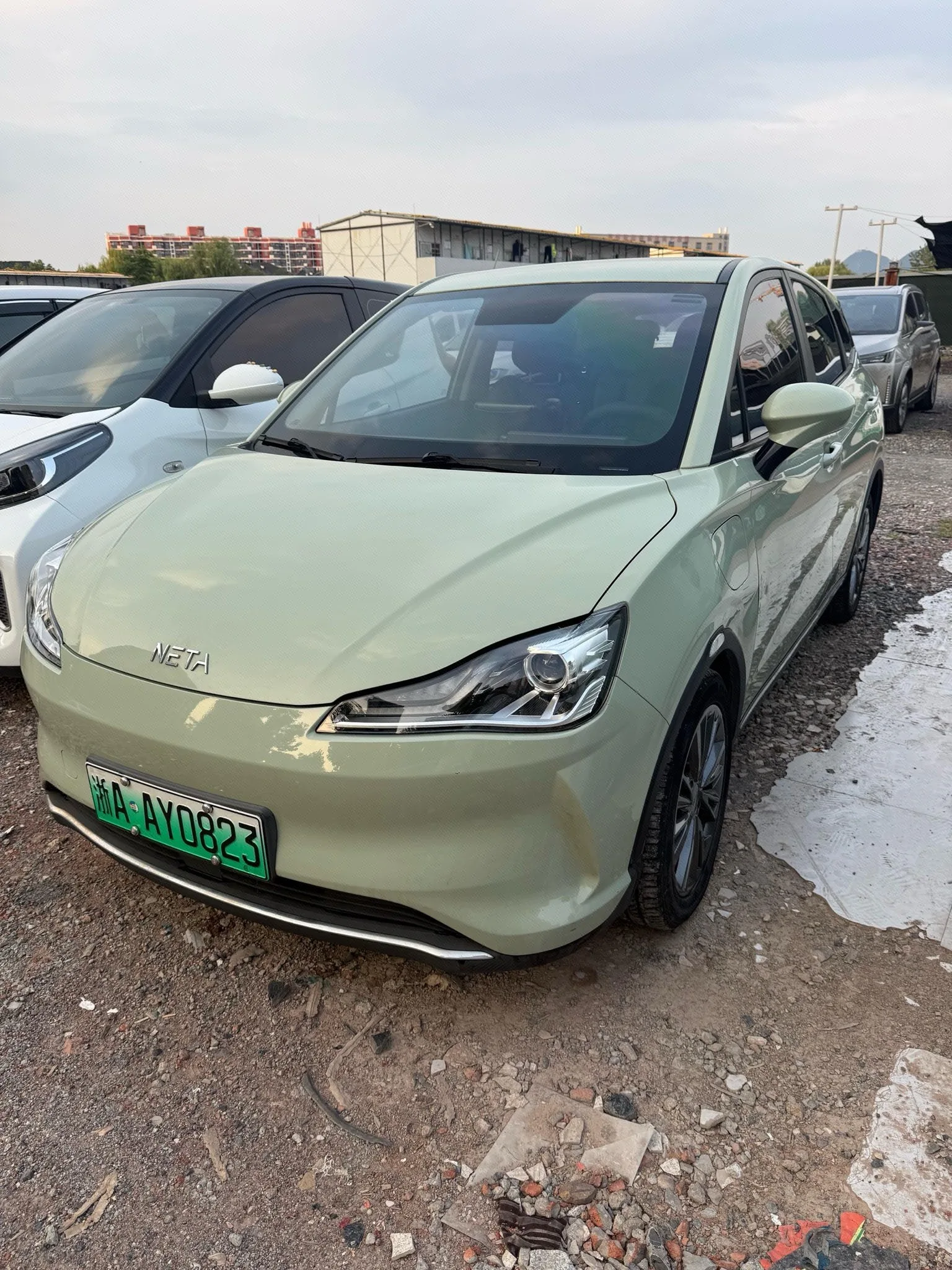 Nezha V 2022 Trendy 400