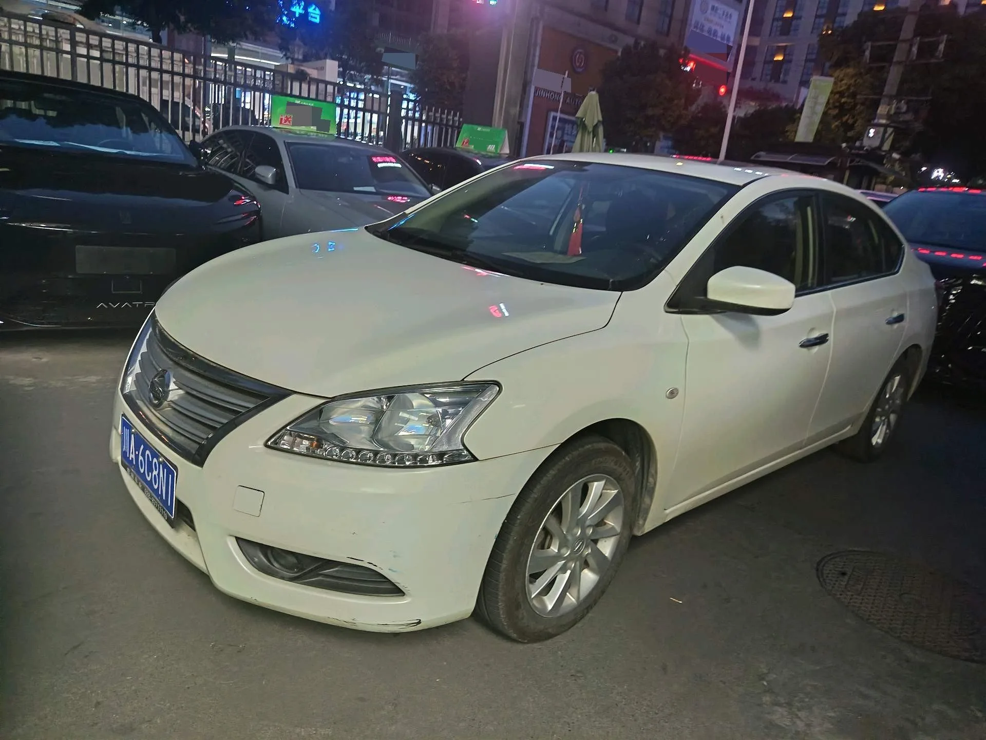 Nissan Sylphy 2012 1.6XL CVT Luxury Edition