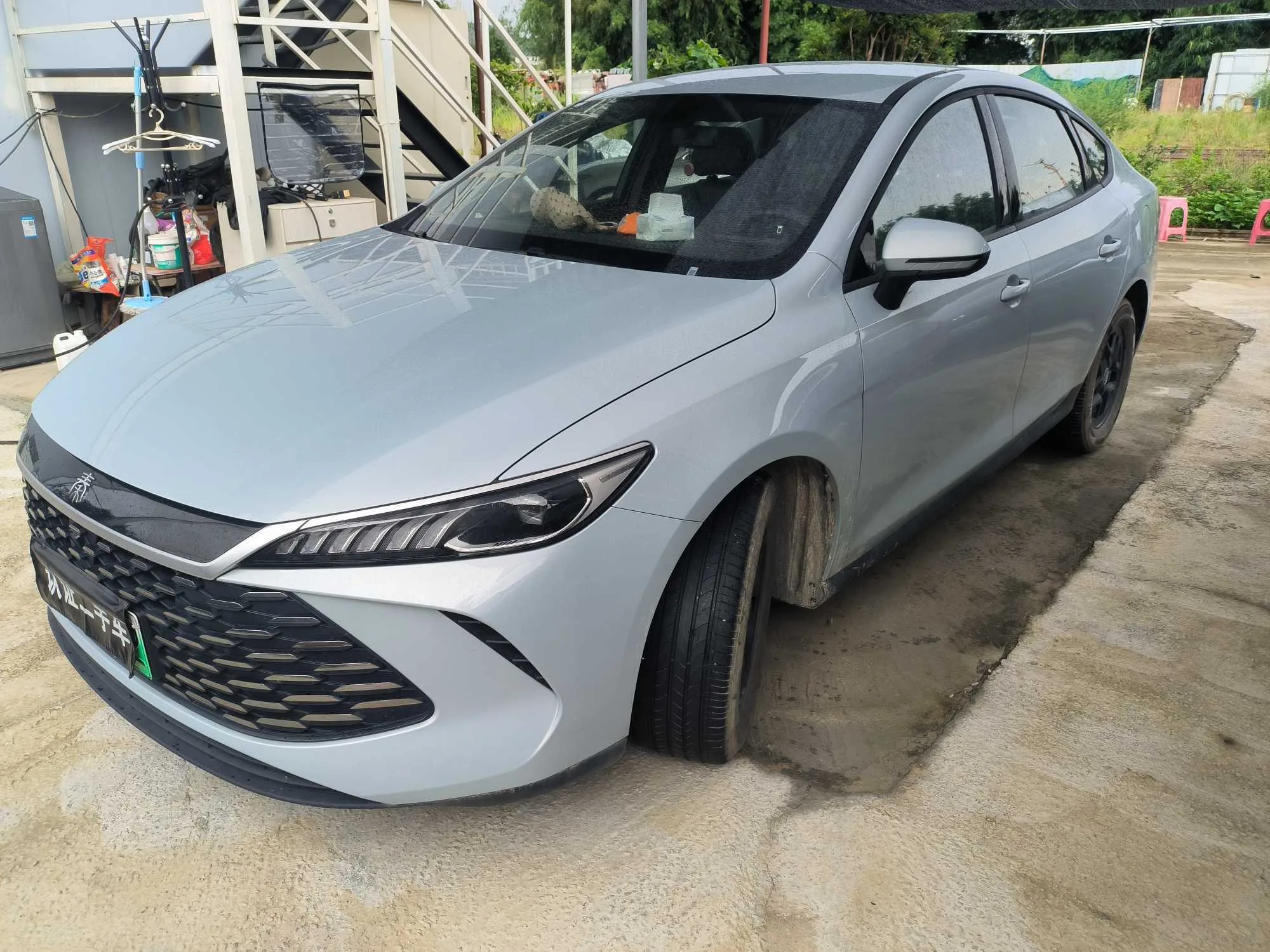 BYD 2025 Qin PLUS DM-i 1.5 CVT Intelligent Driving Edition 55KM Leading Model Automatic