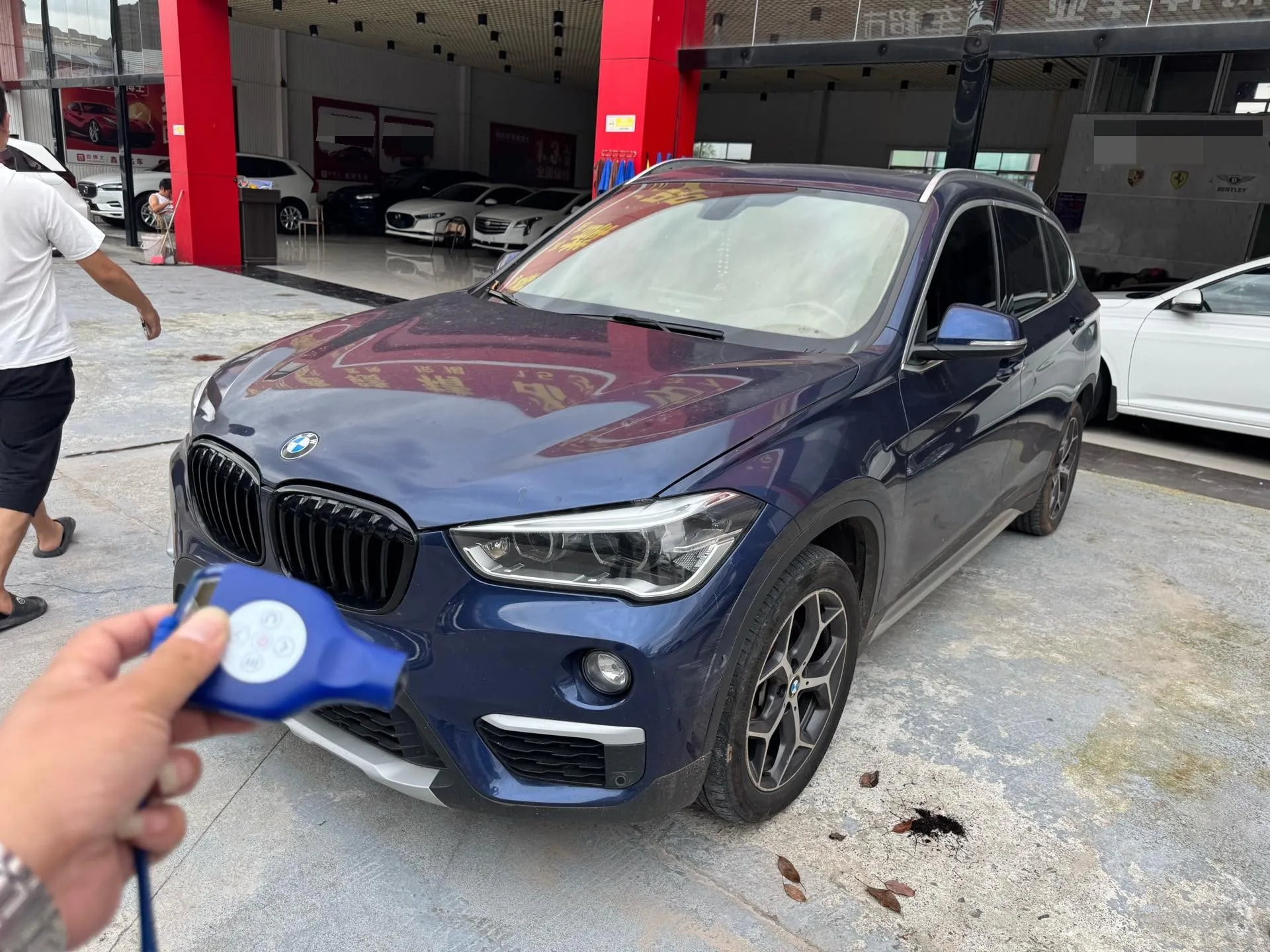 宝马 X1 2019 sDrive18Li 时尚 版