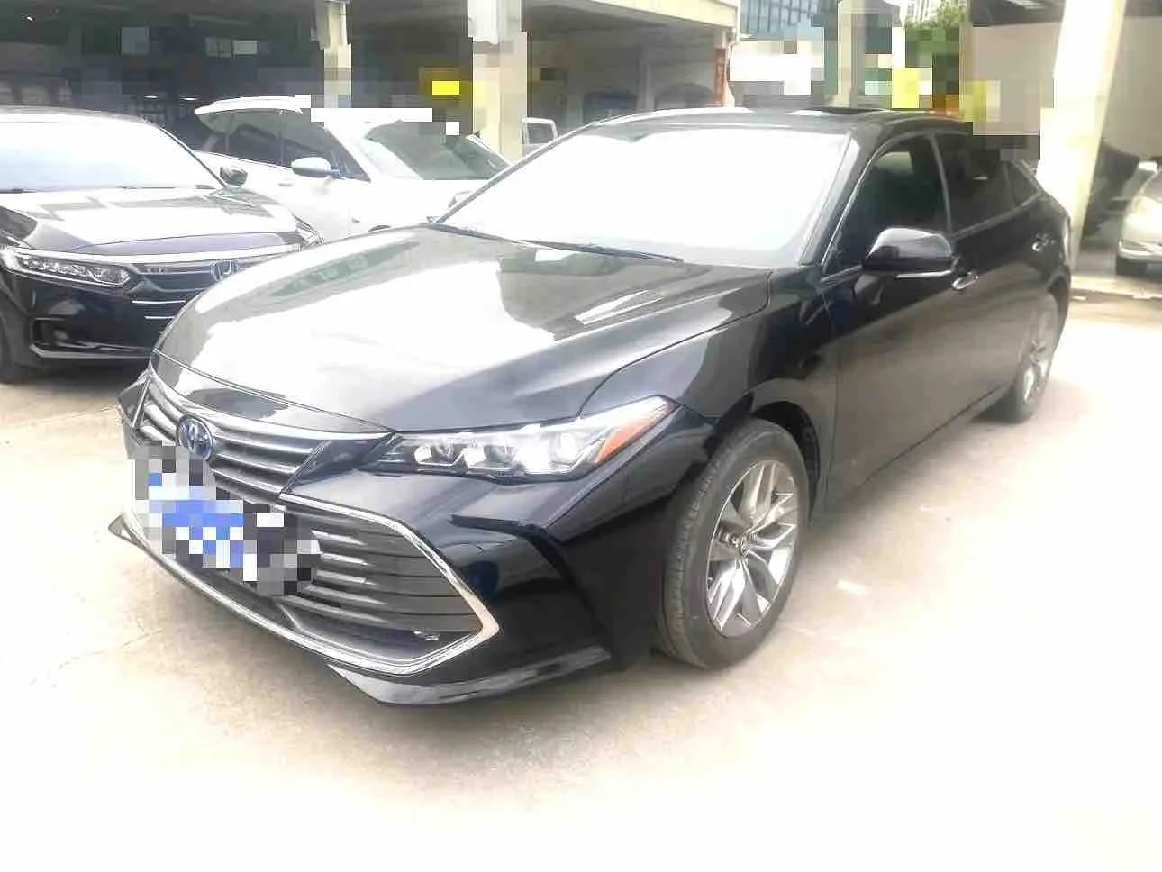 2019 Toyota Avalon Hybrid 2.5L XLE Premium Edition (China V)