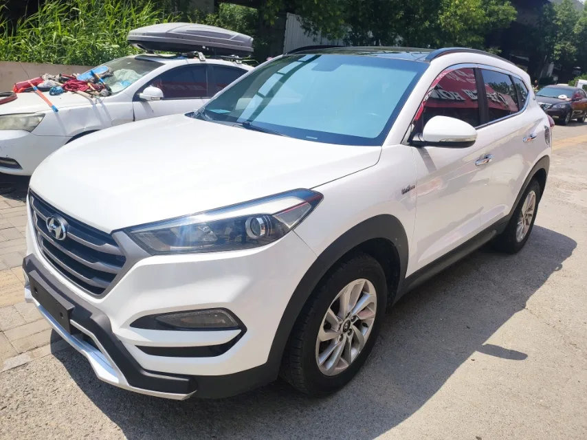 Tucson 2015 1.6T Dual-Clutch Two-Wheel Drive Leading Edition