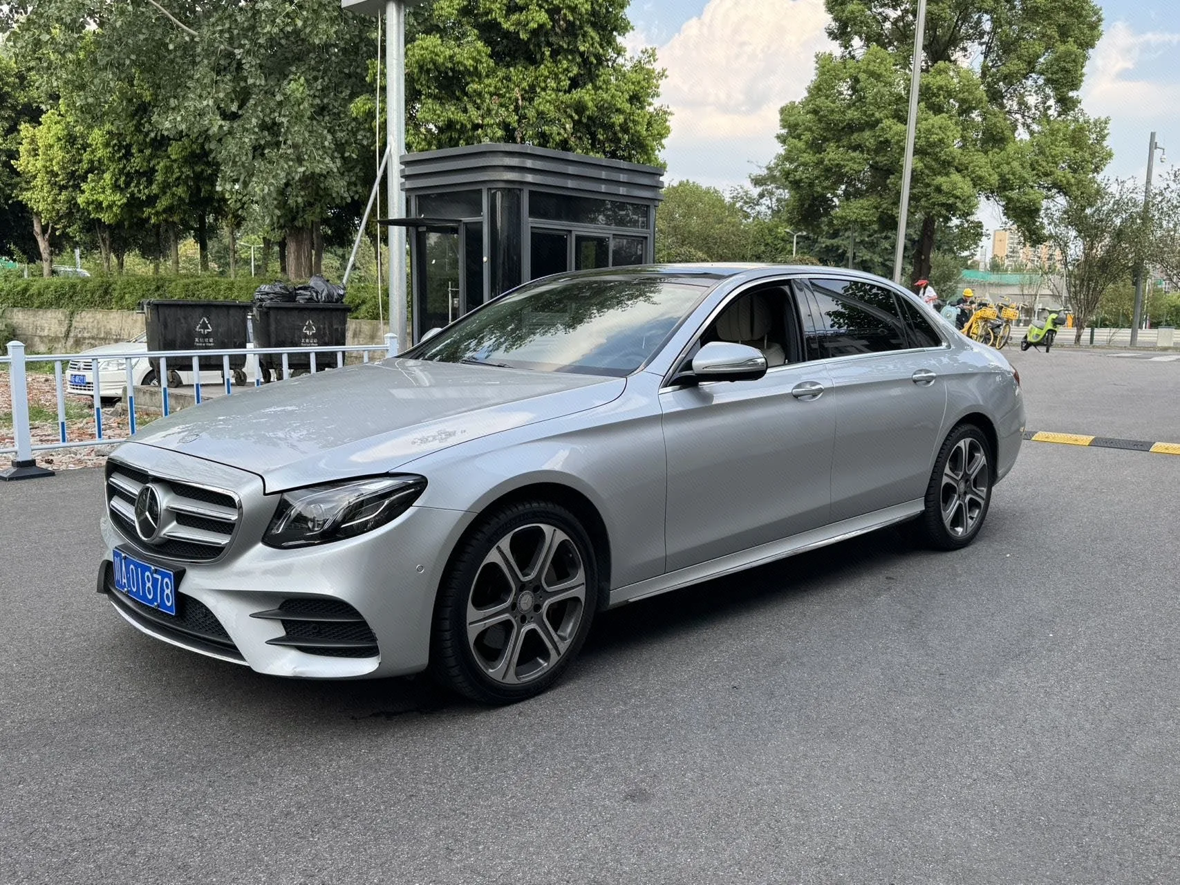 Mercedes-Benz E-Class 2017 E 300 L Sport Luxury