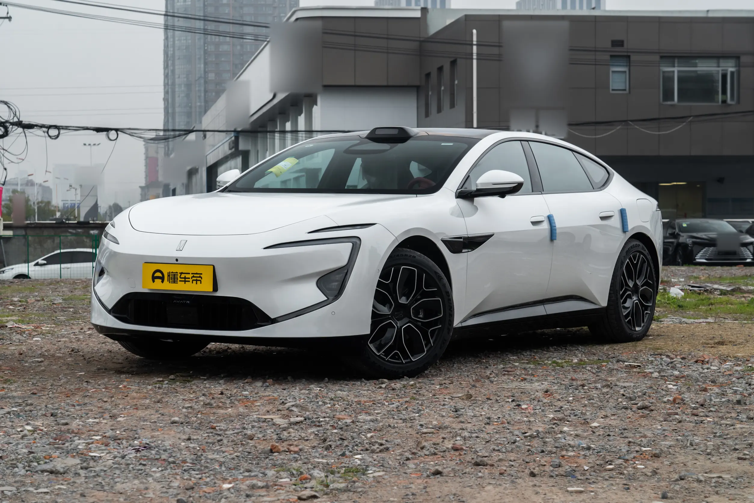 All-New Avatr 12 Max Dual-Motor EV 2026 — Authorized new car for export from China (listing thumbnail)