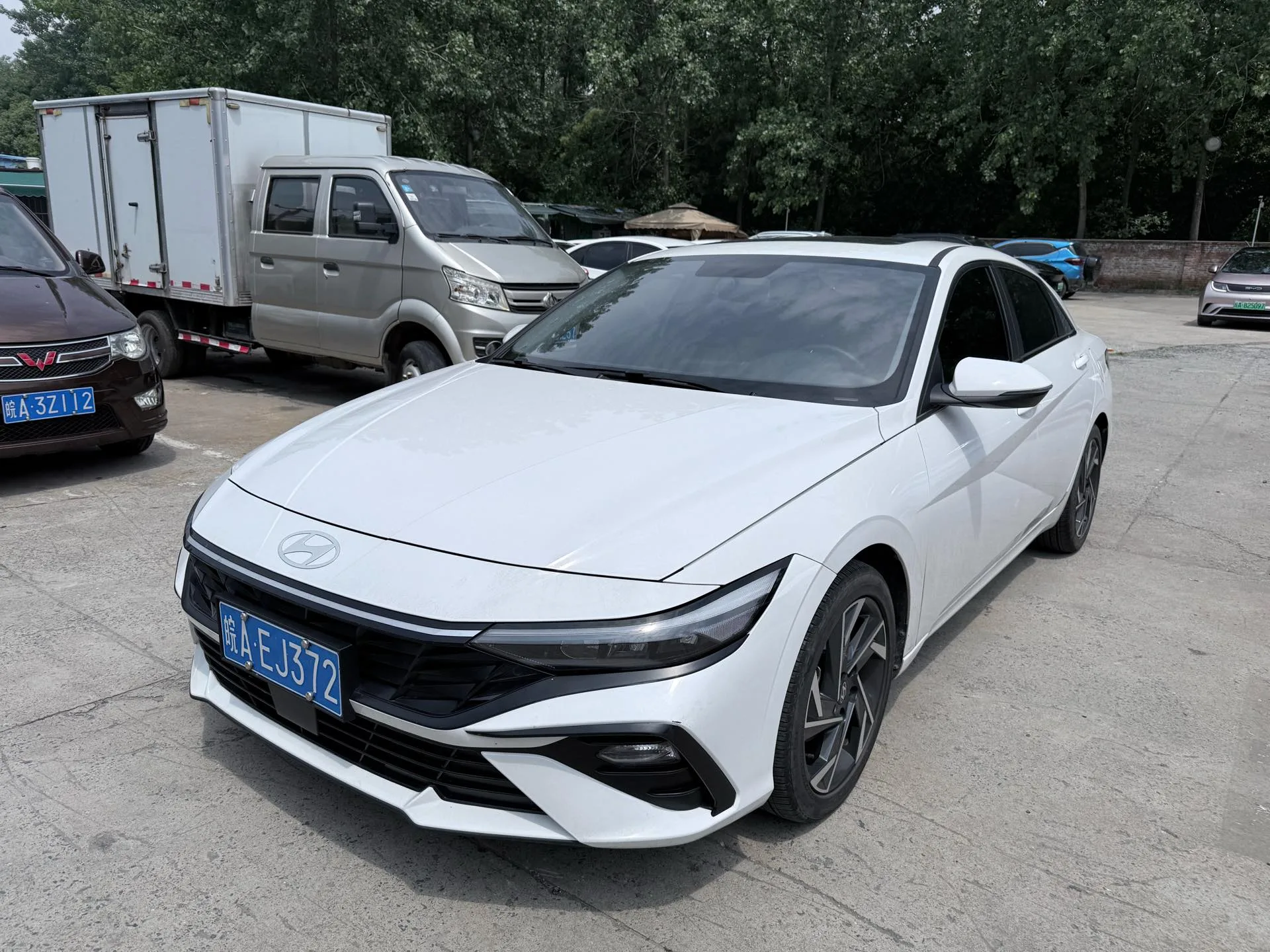 2023 Hyundai Elantra 1.5L CVT GLS Leading Edition