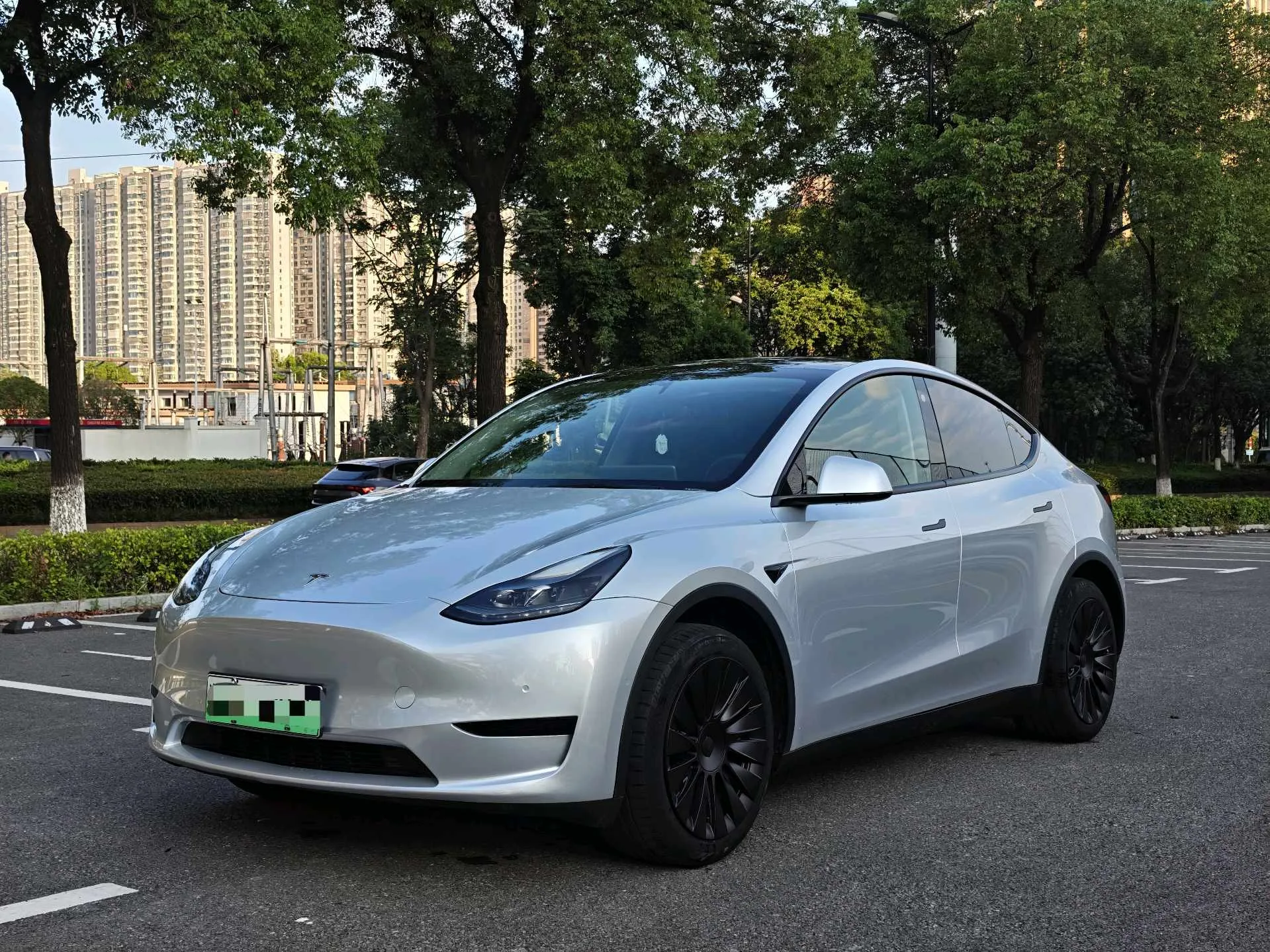 Model Y 2023 Rear-Wheel Drive