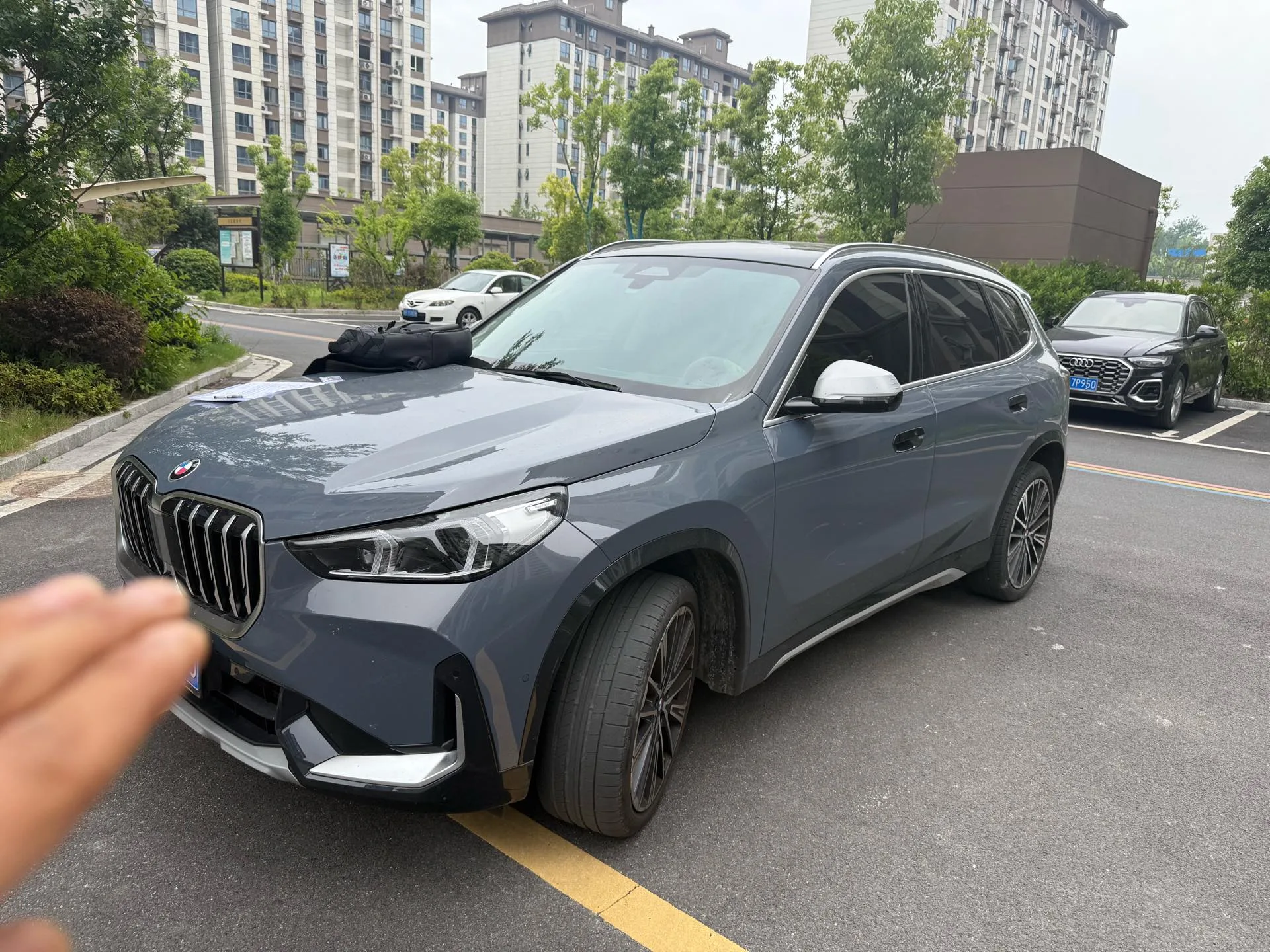 2024 BMW X1 xDrive25Li 2.0T X Design Package, Automatic Transmission