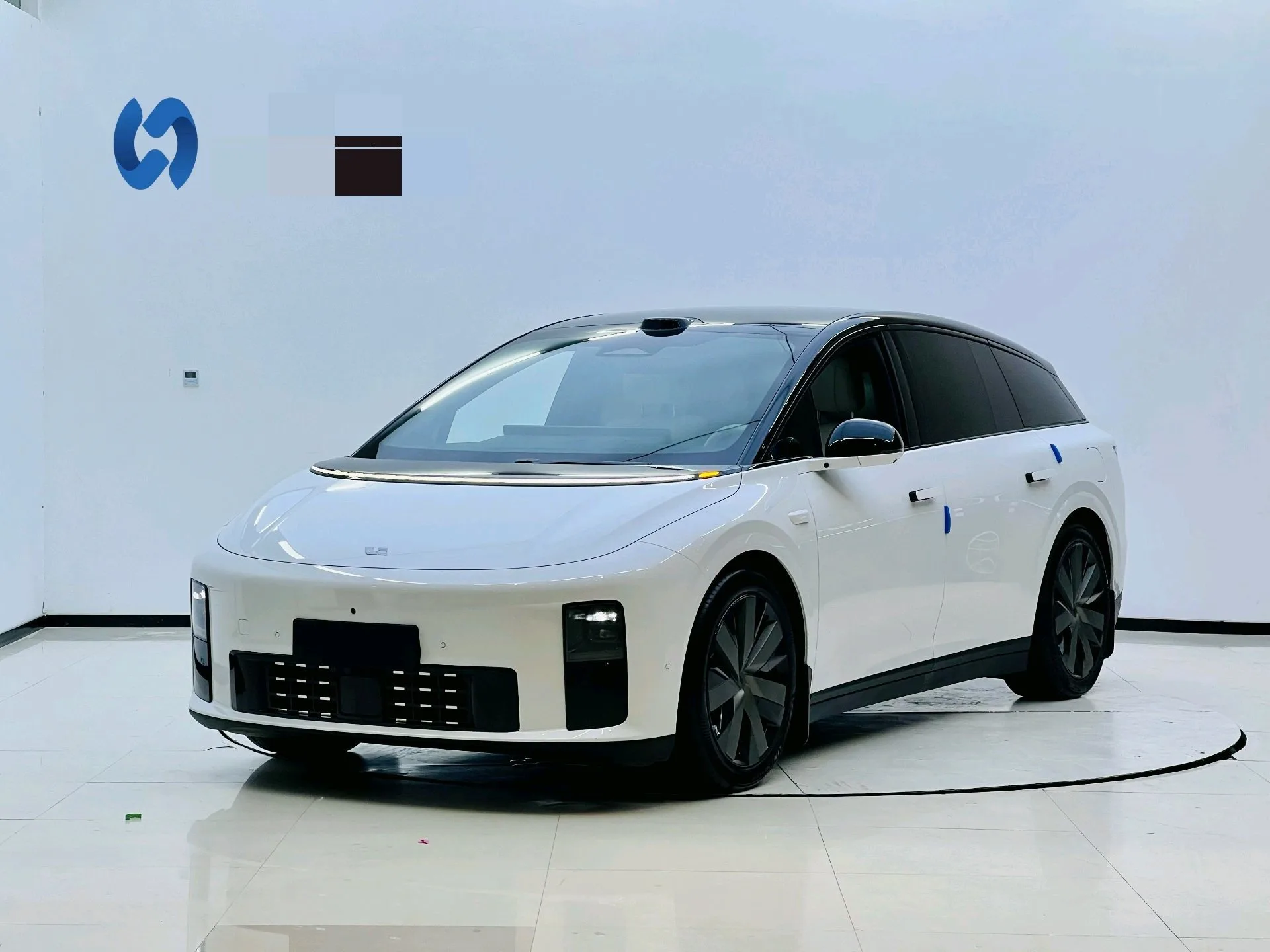 Li Auto i6 2025 AWD Basic Model