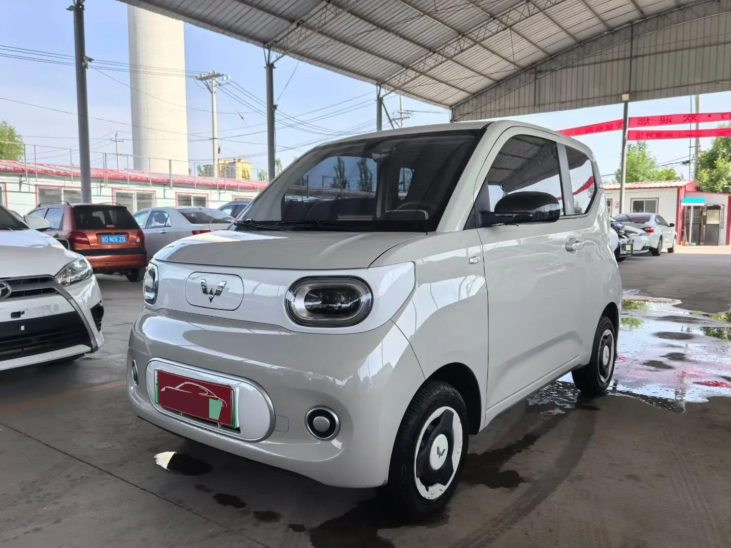 Wuling 2025 Hongguang MINI EV Four-Door Premium Edition Automatic