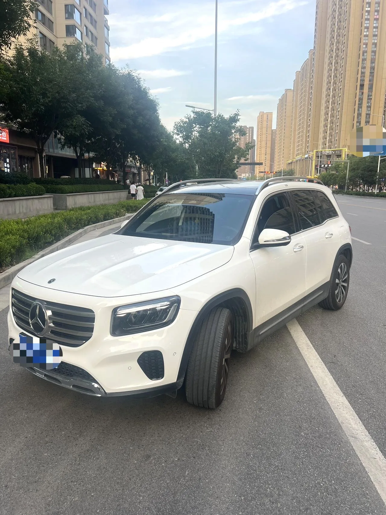 Mercedes-Benz 2024 GLB 220 48V 2.0T Dynamic Automatic