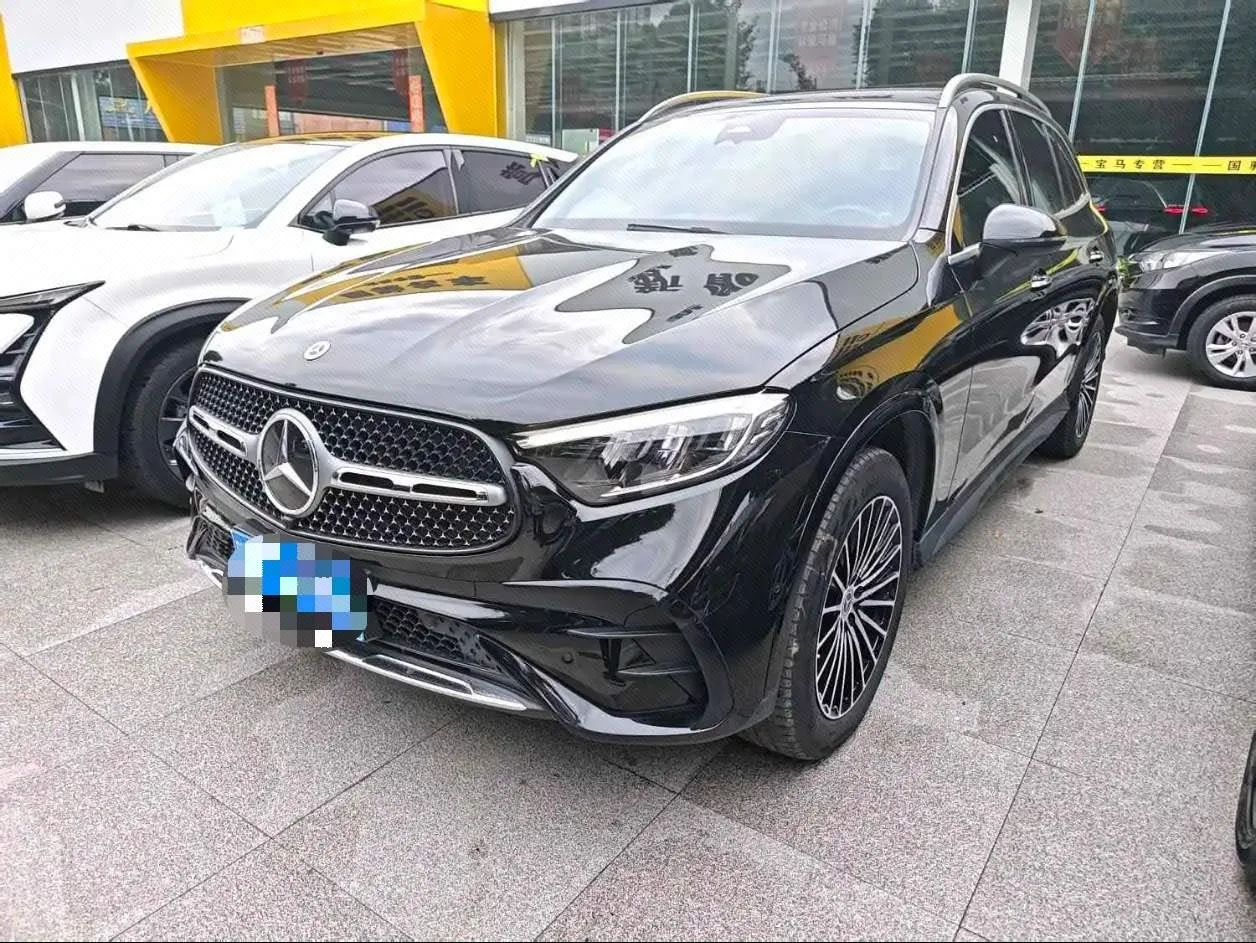 Mercedes-Benz 2023 GLC 260 L 4MATIC 48V 2.0T Dynamic 5-seater Automatic