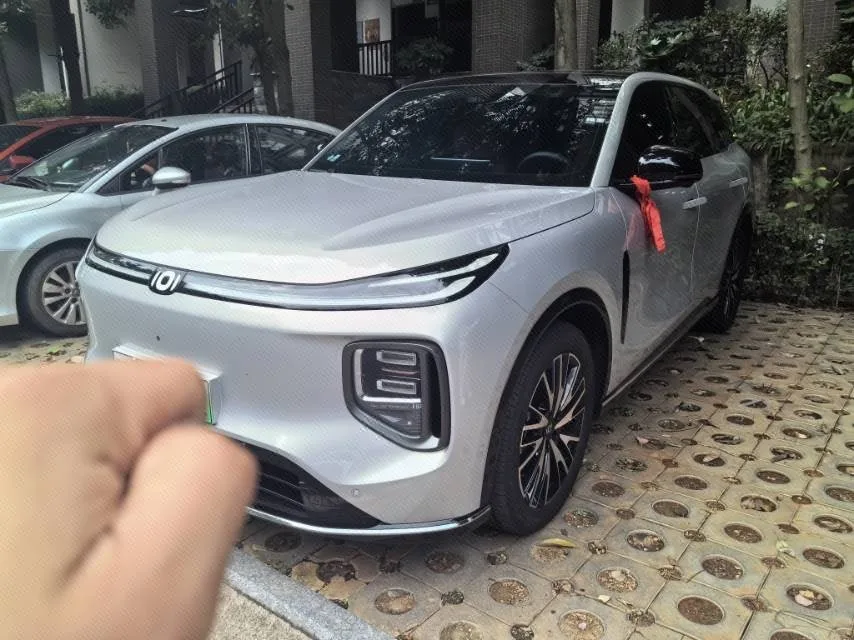 Qiyuan 2025 Q07 1.5 CVT 215 Premium Automatic