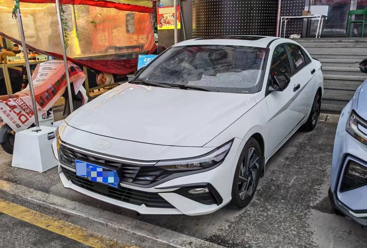Hyundai Elantra 2023 1.5L CVT GLX Elite Edition