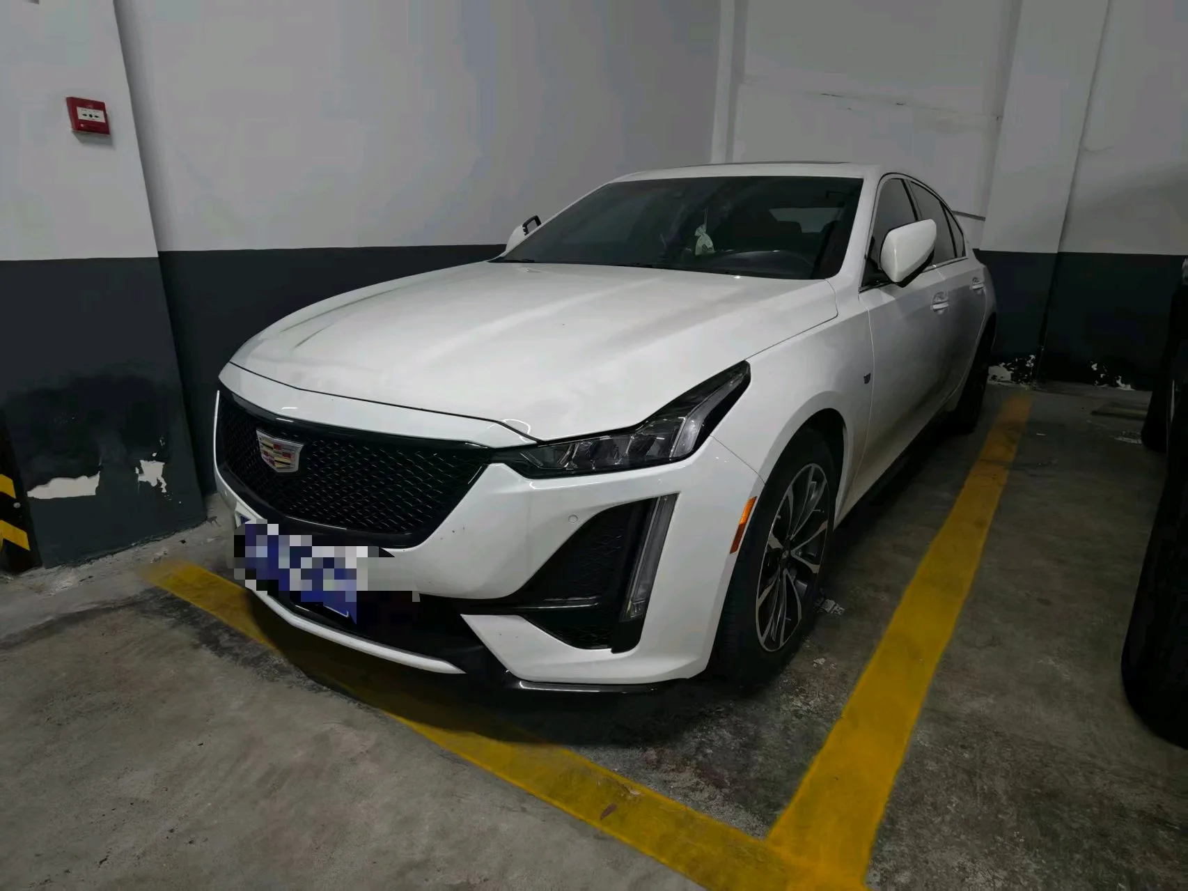 2022 Cadillac CT5 28T Premium