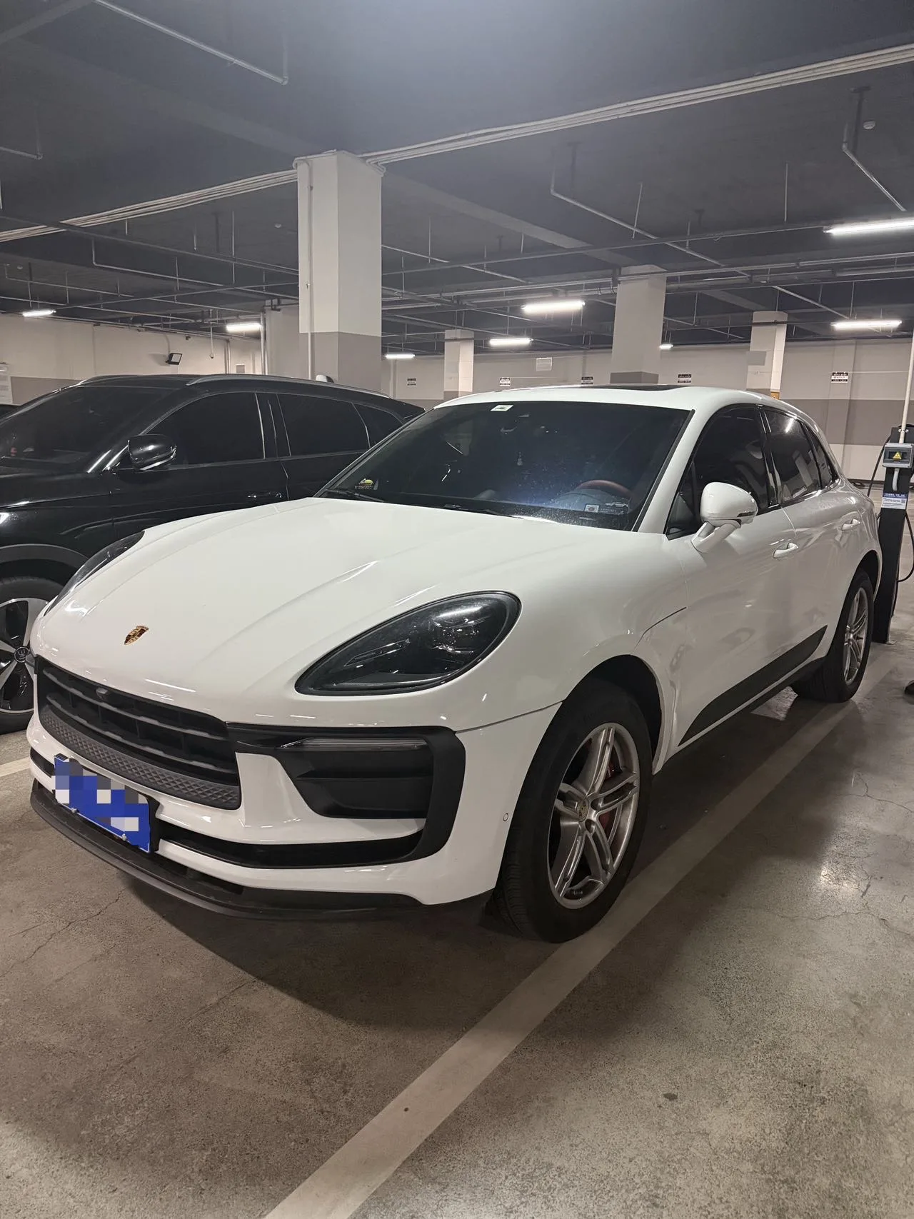 2023 Macan 2.0T