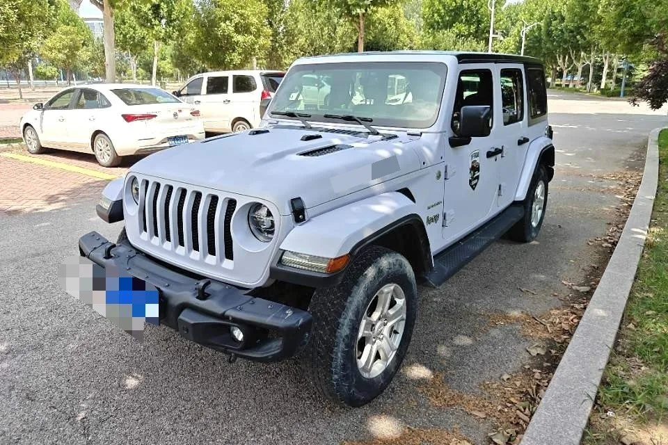 Jeep Wrangler 2018 2.0T Sahara Four-Door