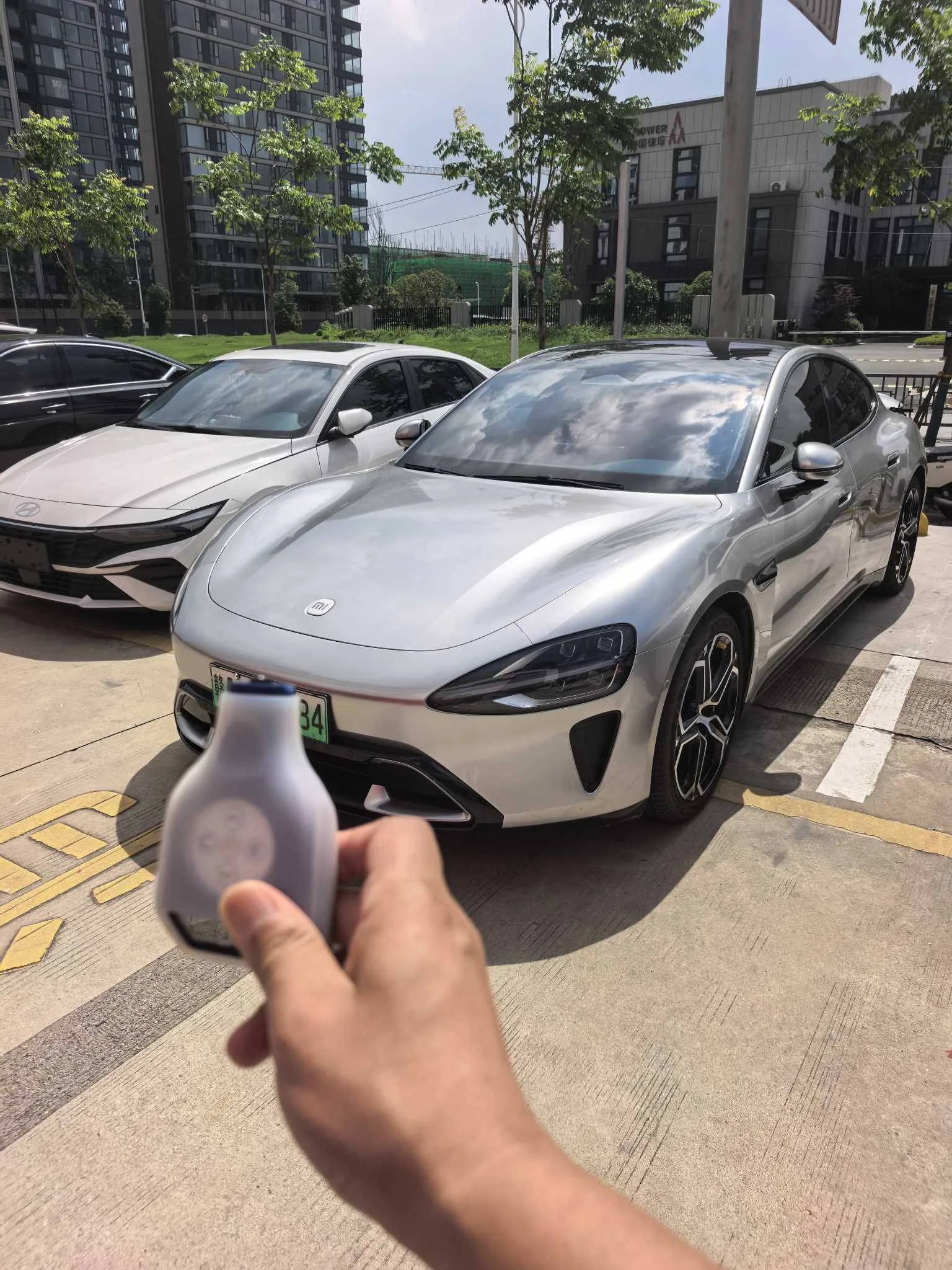 Xiaomi SU7 2024 Model 700km Rear-Wheel Drive Long-Range Smart Driving Edition