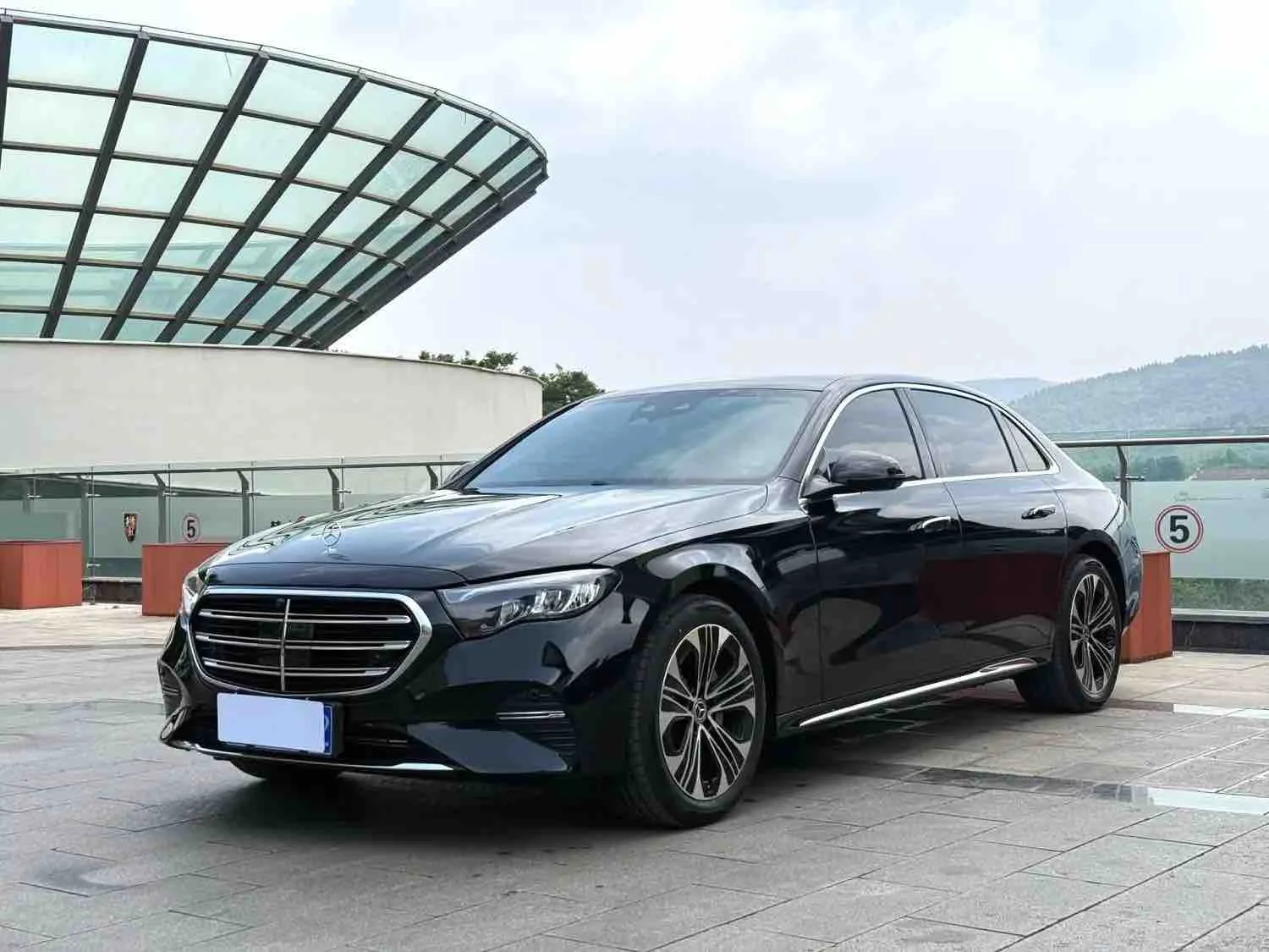 Mercedes-Benz E-Class 2026 E 300 L 48V 2.0T Luxury Automatic
