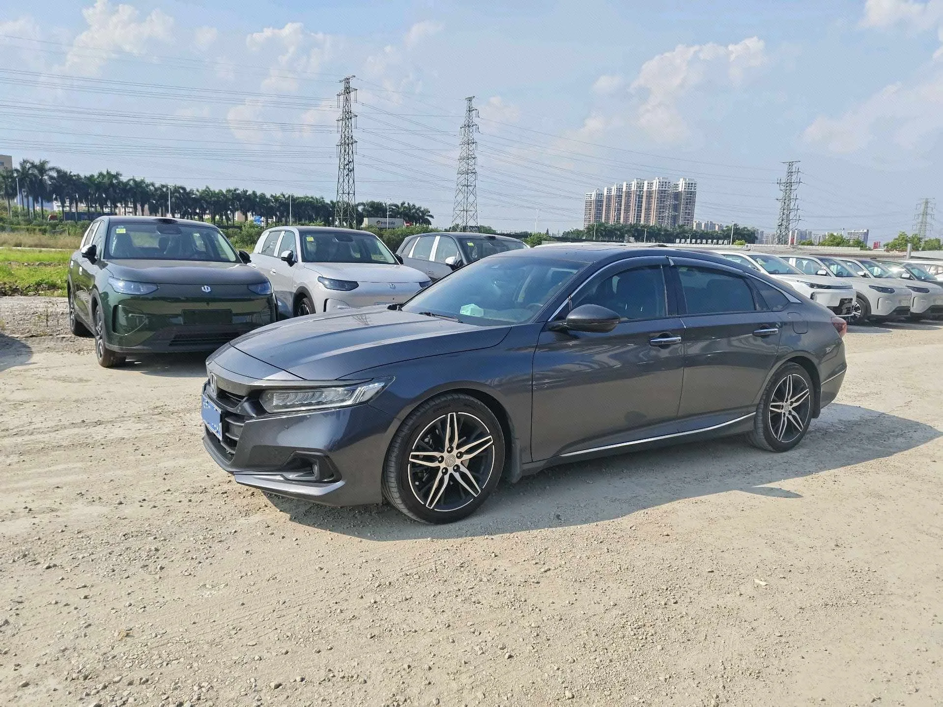 2022 Honda Accord Hybrid 2.0L Phantom Night Edition
