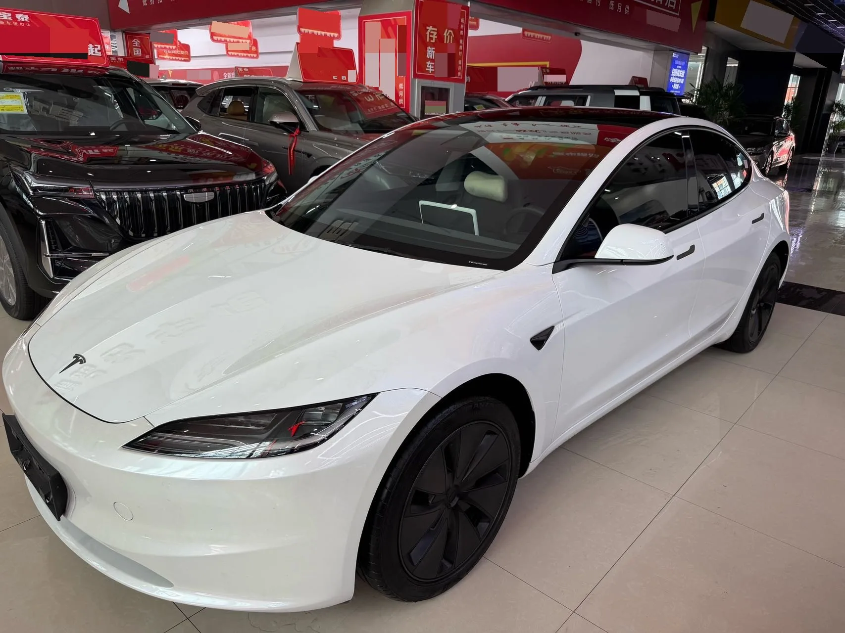 Tesla 2025 Model 3 Rear-Wheel Drive (Facelift) Automatic