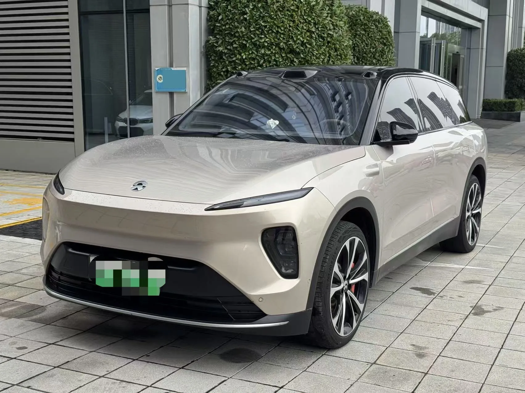 NIO ES8 2023 100kWh Signature Edition