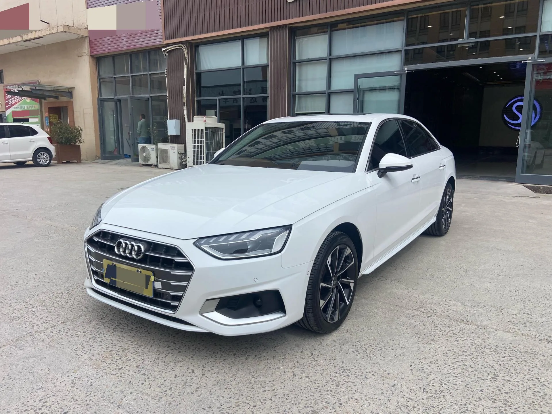 2022 Audi A4L 40 TFSI Style & Elegance