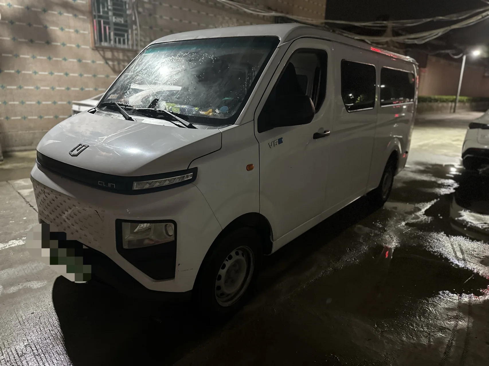 Remote 2025 Star Enjoy V6E Feature Edition 2.3T 6-Seater 4.845-meter All-Electric Light Commercial Vehicle, Smart Core 46.08 kWh, Automatic Transmission