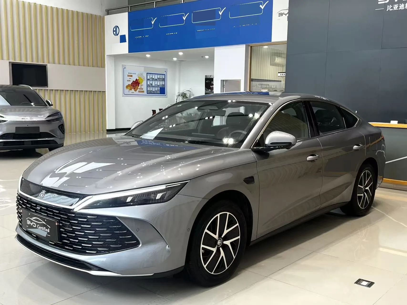 BYD 2025 Qin L DM-i 1.5 CVT Intelligent Driving Edition 120KM Superior Model Automatic