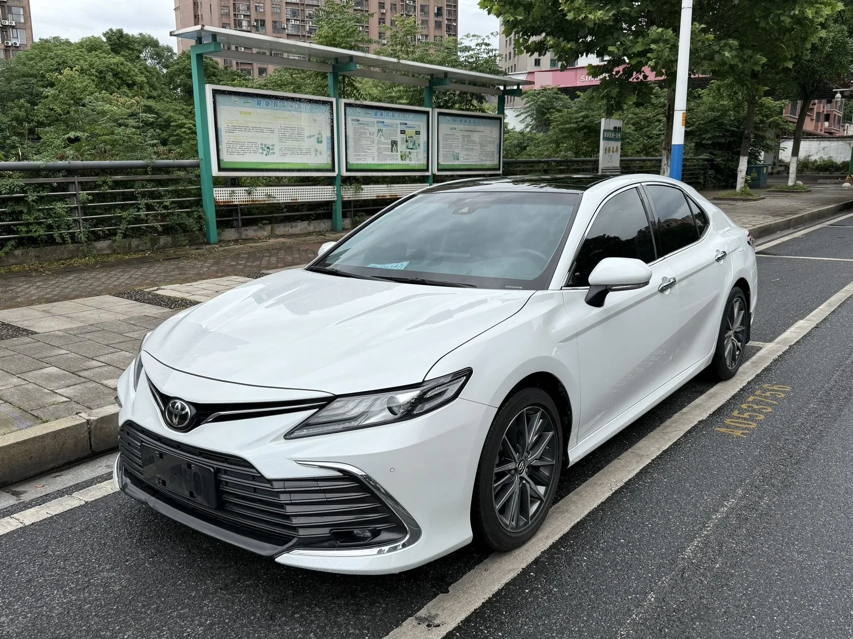 Camry 2021 2.5G Luxury Edition