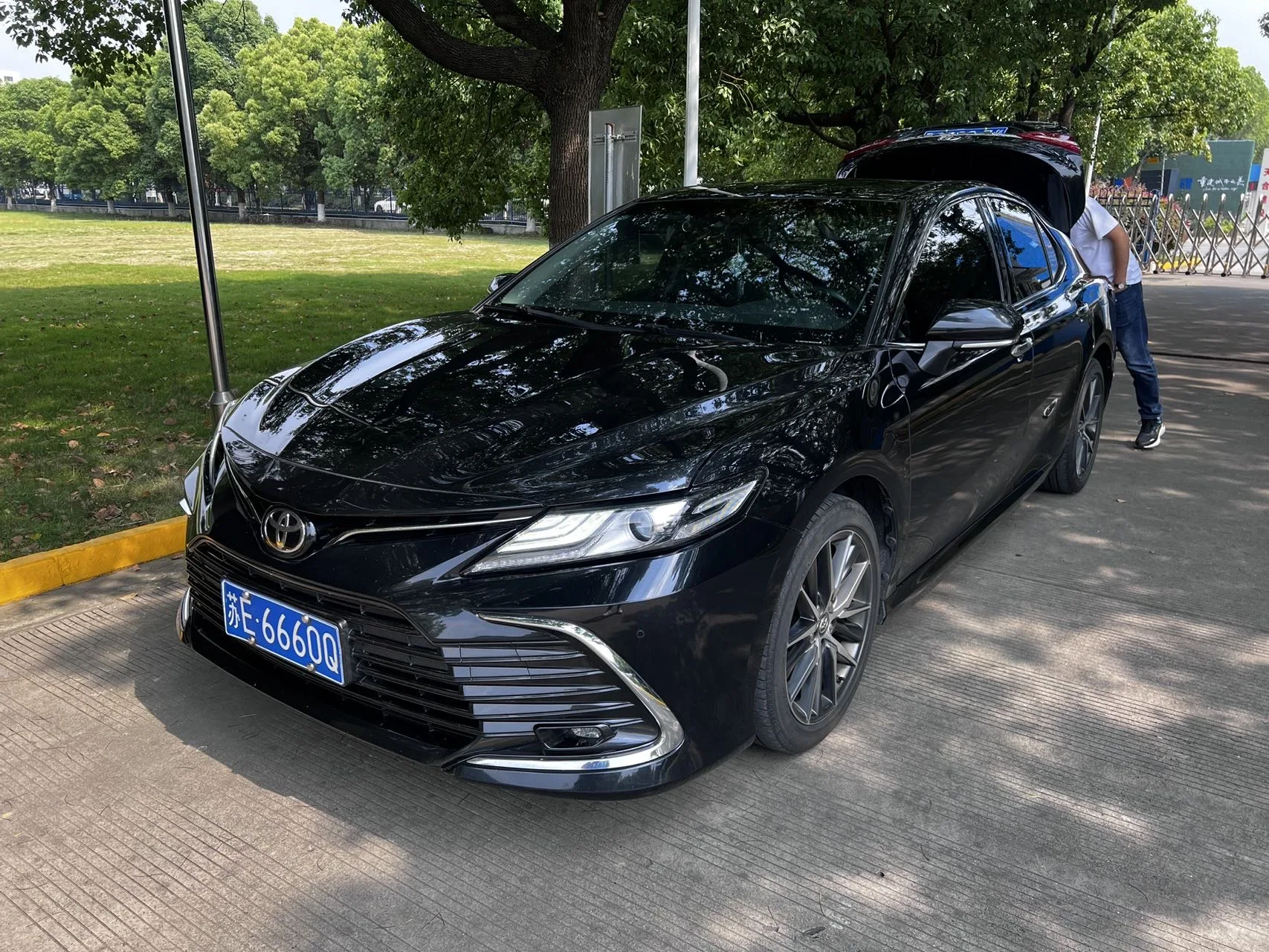 Camry 2021 2.5G Luxury Edition
