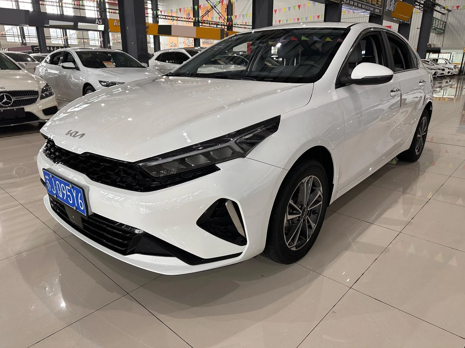 Kia K3 2023 1.5L CVT Luxury Edition
