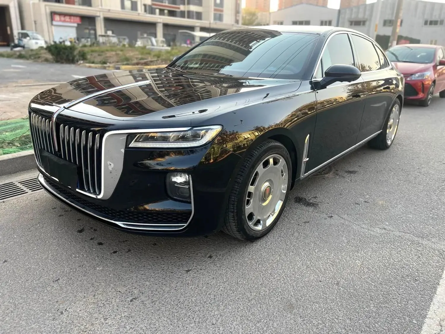 Hongqi H9 2022 2.0T Intelligent Flagship Edition