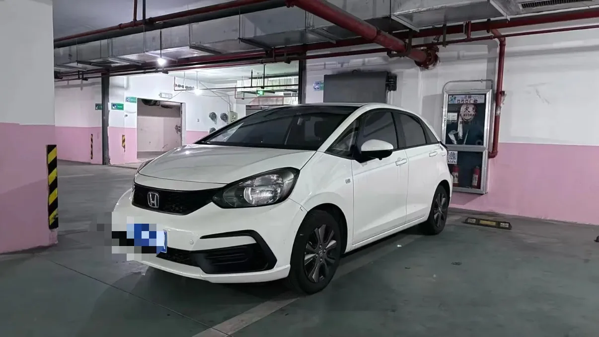 Honda Fit 2022 1.5L CVT Trendy Sunroof Edition