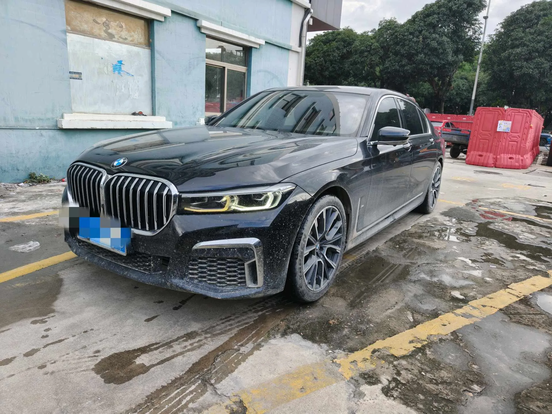 宝马7系 2021款 740Li 尊享型 M运动套装