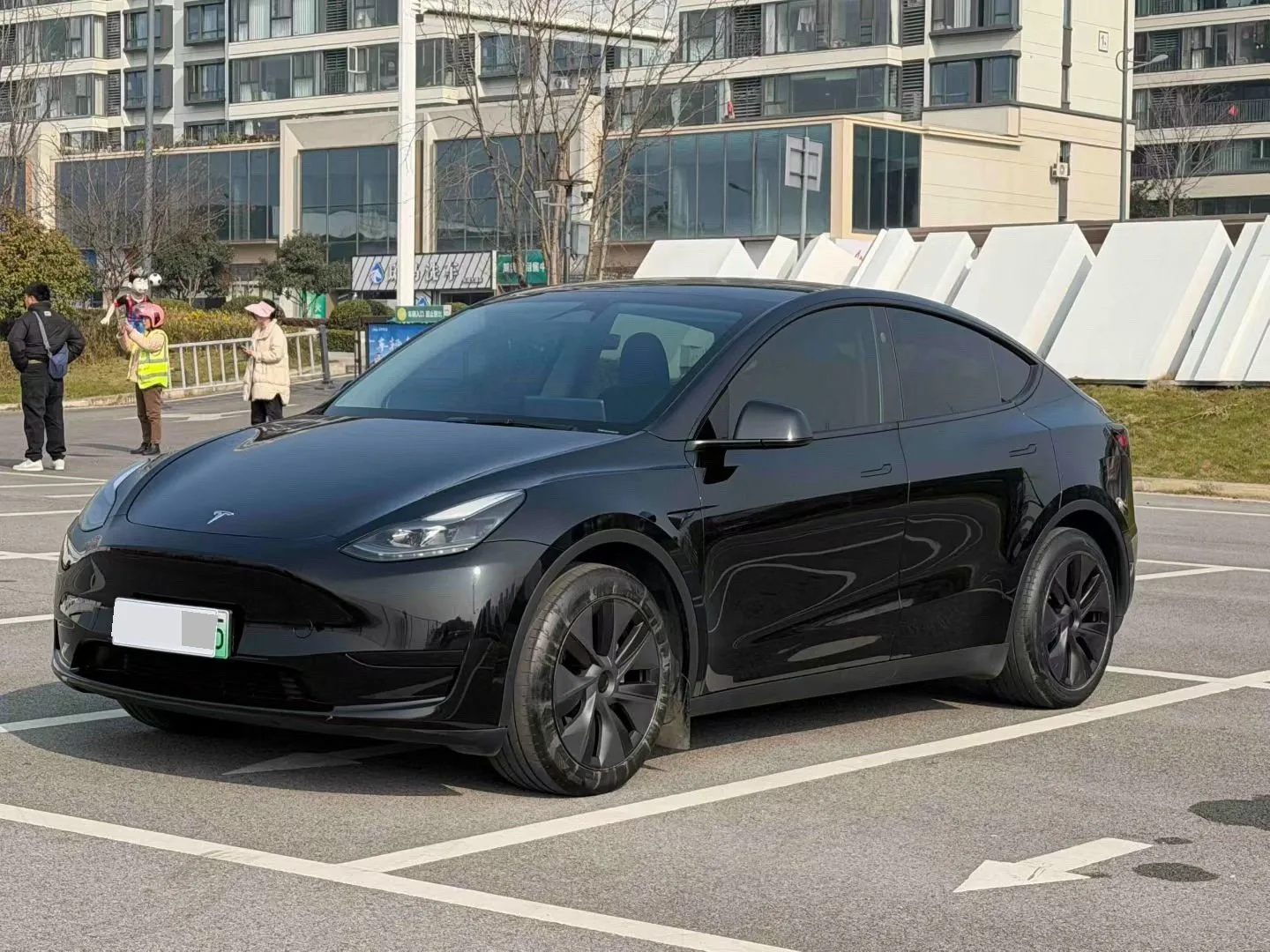 Model Y 2024 Rear-Wheel Drive