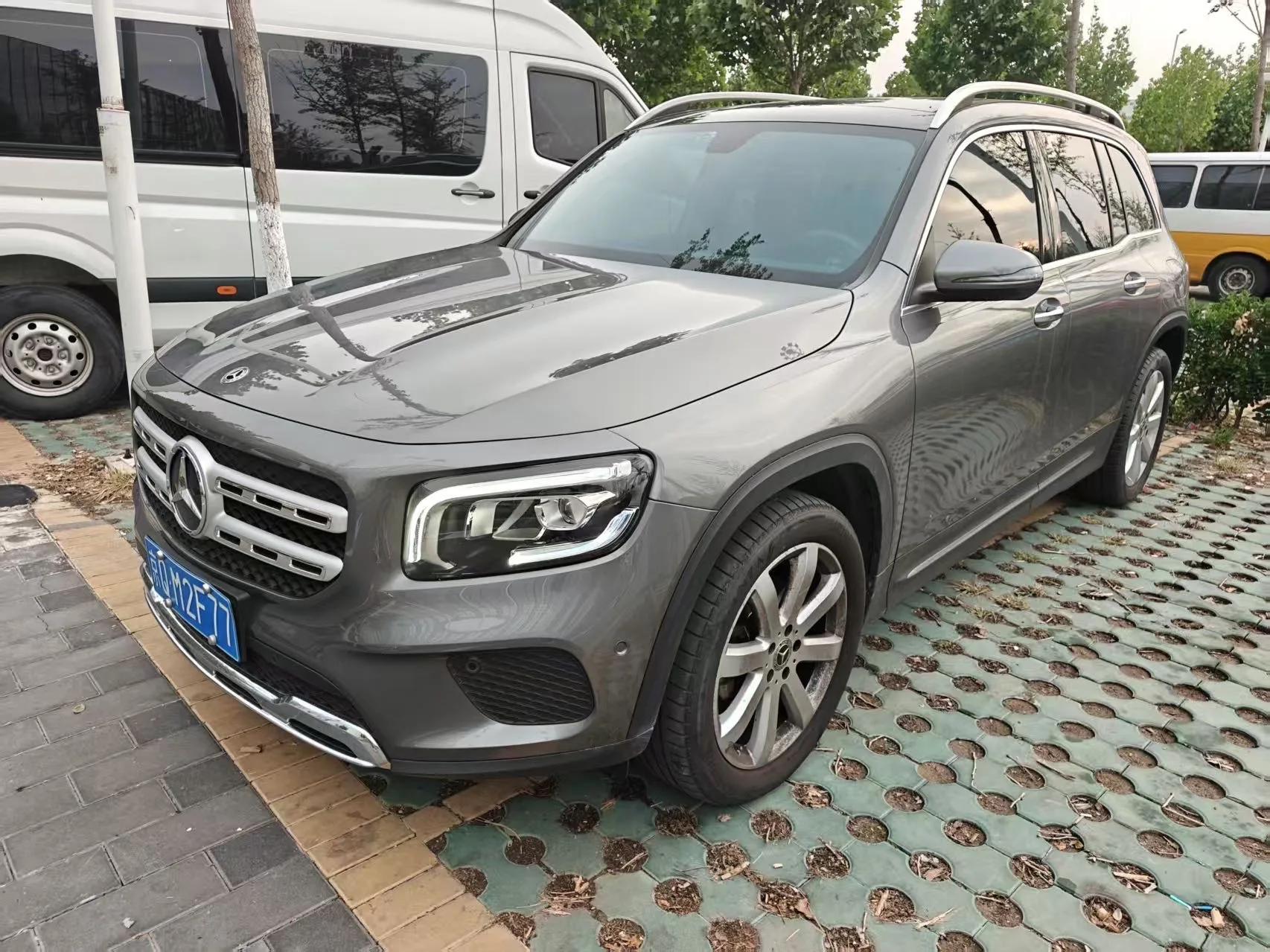 Mercedes-Benz GLB 2020 Facelift GLB 200 Fashion Model