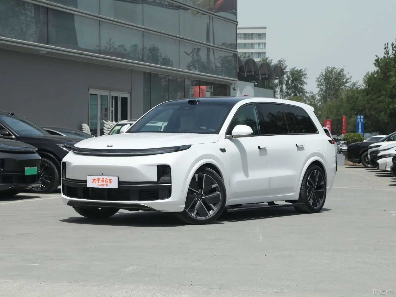 Li Auto L9 Ultra Smart New Version 2025 — Authorized new car for export from China (listing thumbnail)