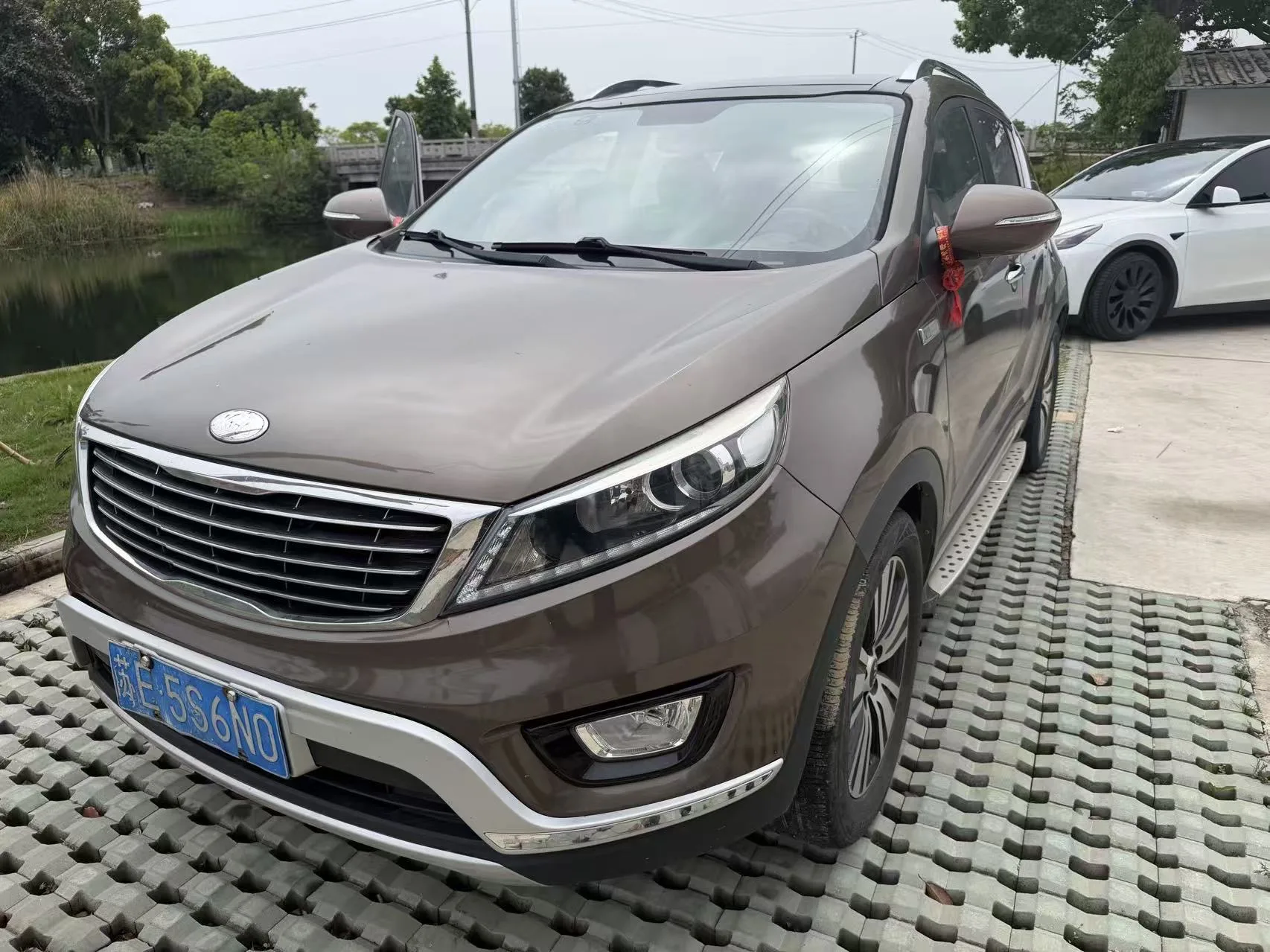 2014 好的。 Sportage 2.0升 自动的 两驱 豪华版