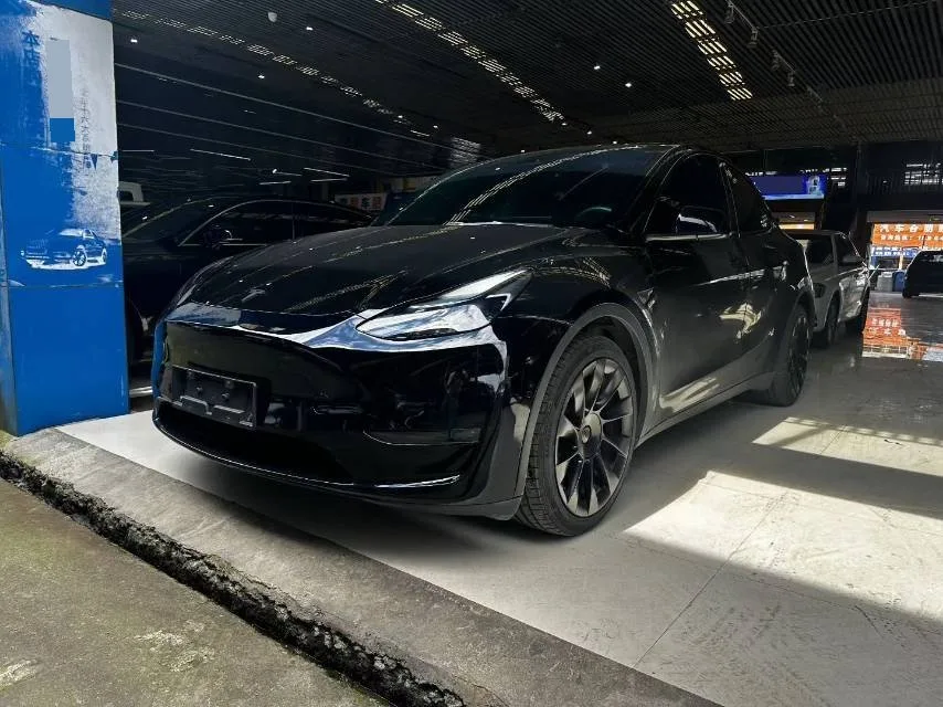 Model Y 2023 Long Range All-Wheel Drive