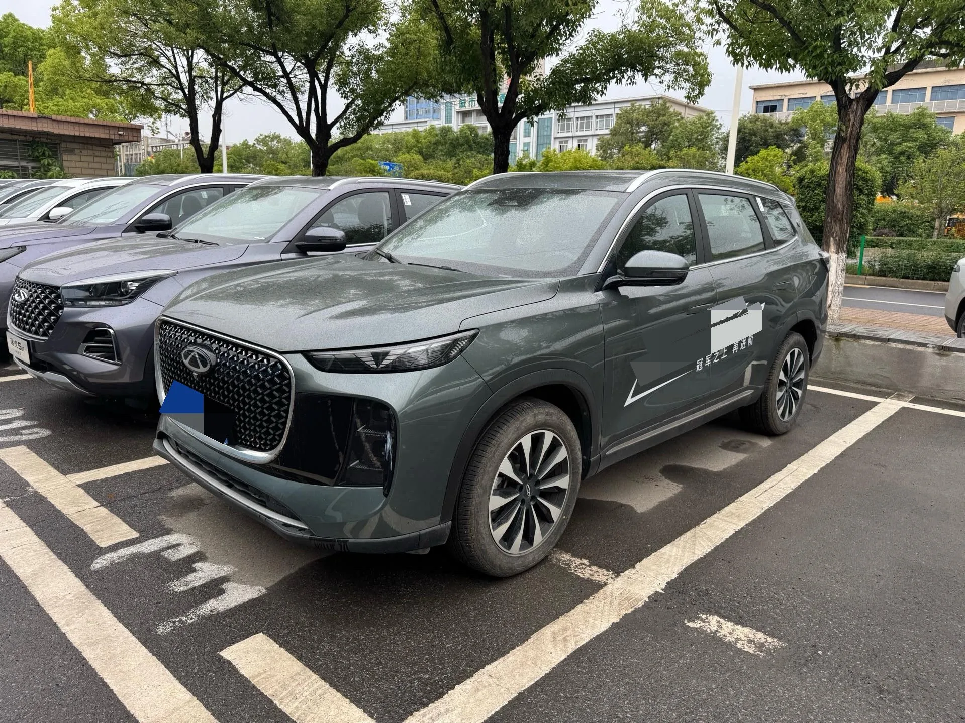 Chery Tiggo 8 PLUS 2024 Champion Edition 290TGDI DCT Luxury Edition 5-seater
