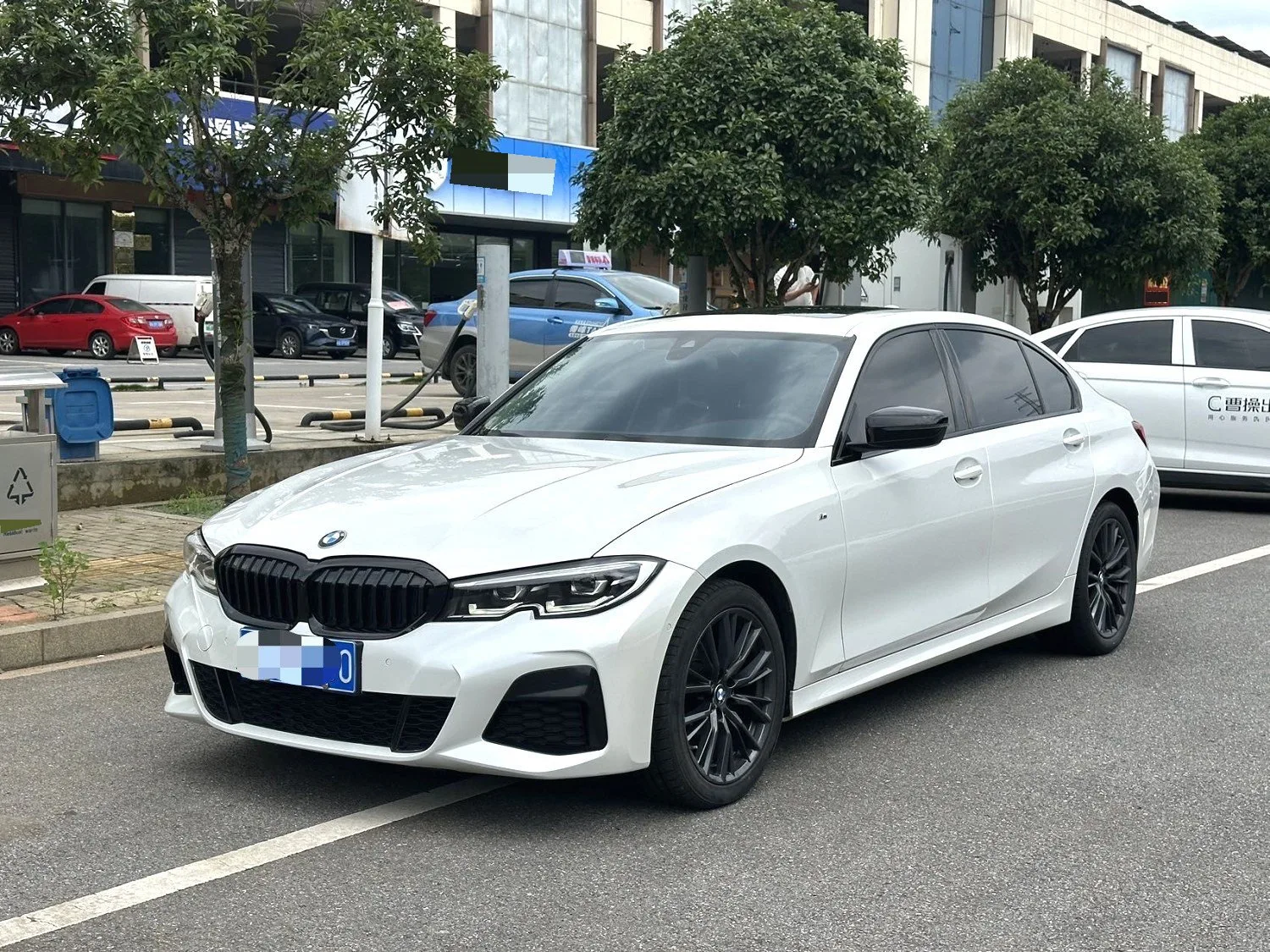 2022 BMW 3 Series Facelift 325Li M Sport Shadow Edition