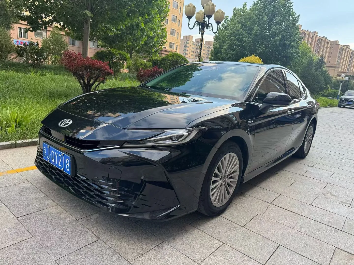 2024 Toyota Camry Hybrid 2.0HG CVT Premium Edition Automatic