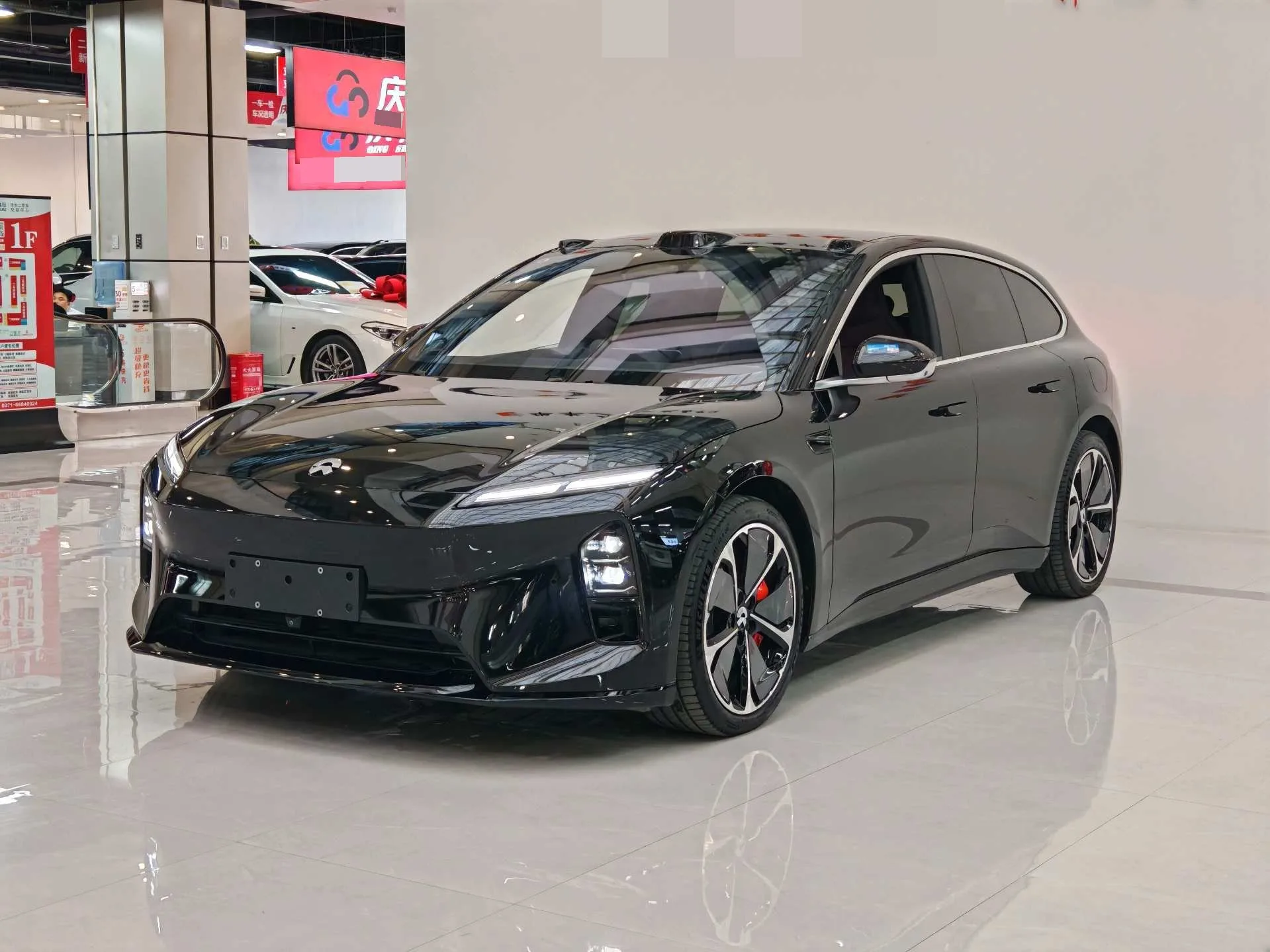 NIO 2025 ET5T 75kWh Touring Automatic