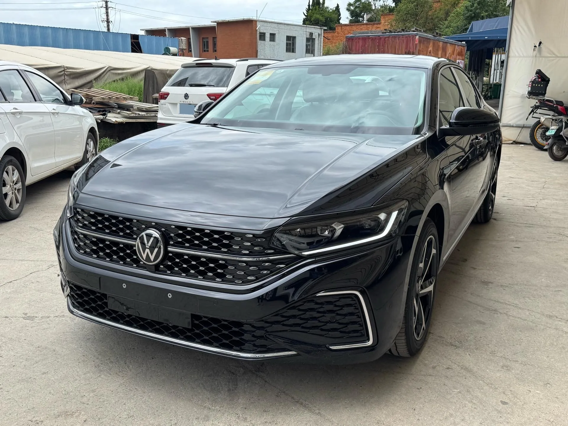 Volkswagen 2026 Passat 2.0TSI 380TSI Outstanding Edition Starry Sky Dragon Edition Automatic Transmission