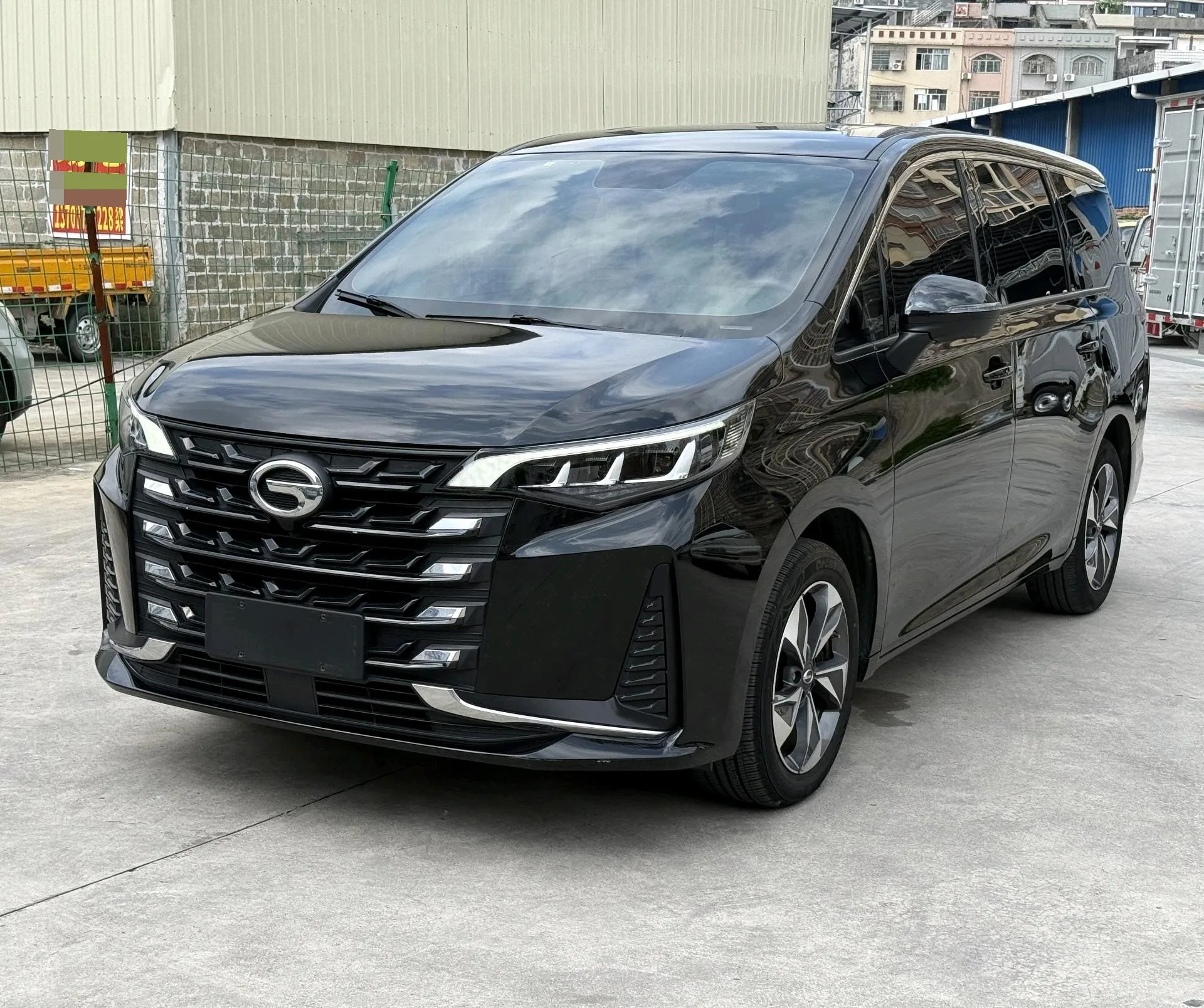 Trumpchi 2023 M6 PRO 1.5T 270T Luxury Edition Automatic